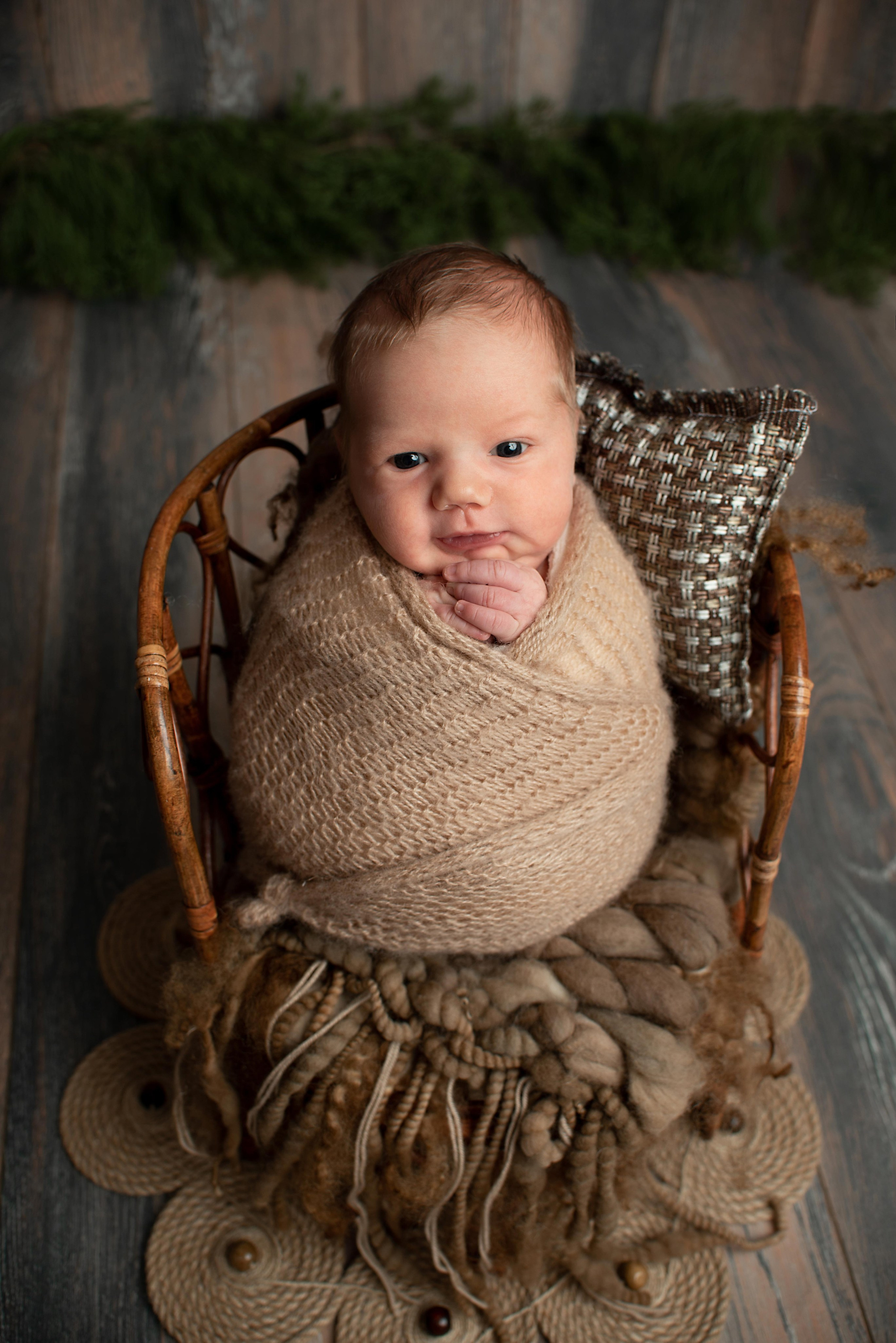 Ньюборн ЭСПРЕСС плюс родители малыш Артемий. Фотограф новорожденных в Нижневартовске Лара Курдюкова