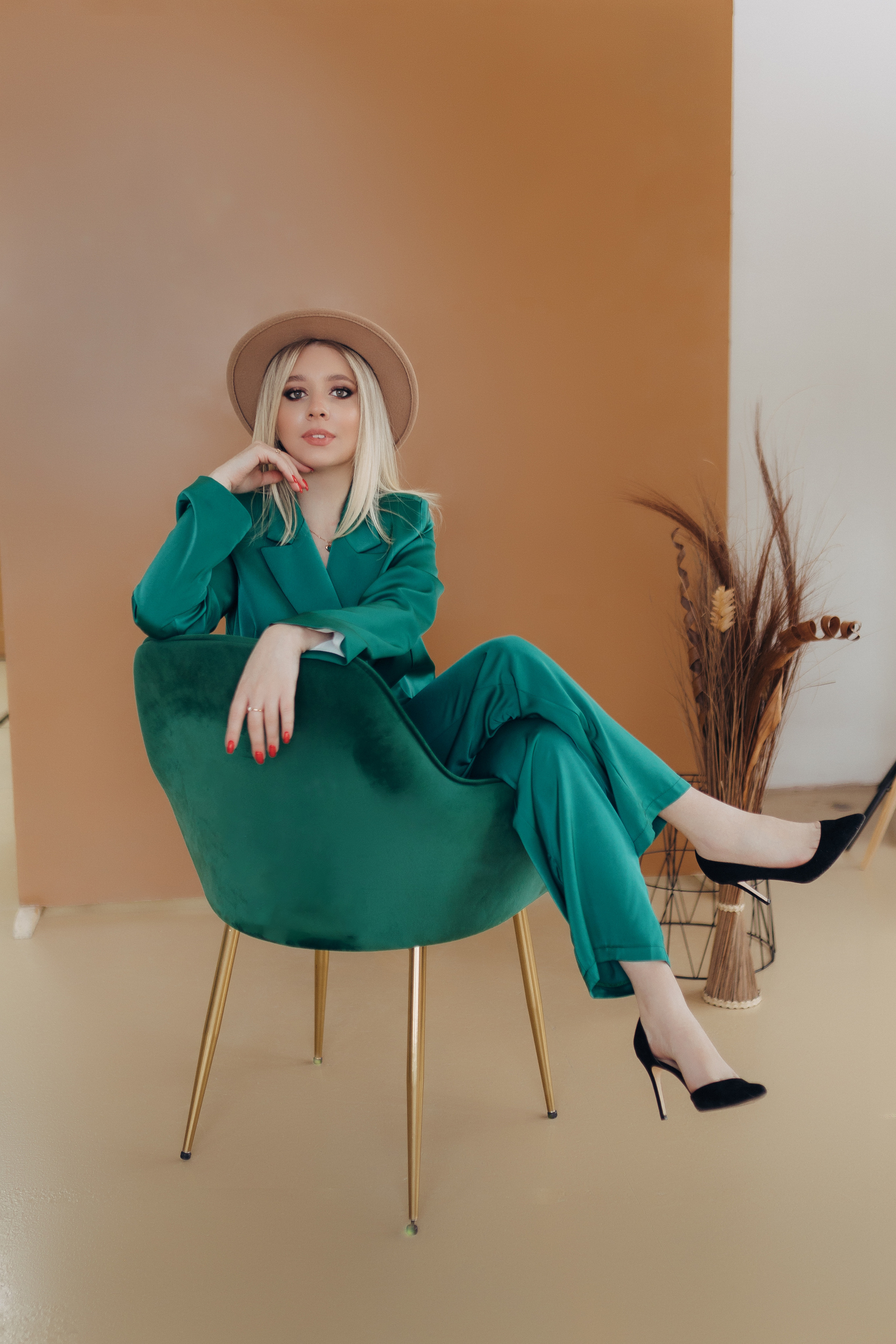 В The room. Свадебный и семейный фотограф в Астрахани Заскокина Анастасия