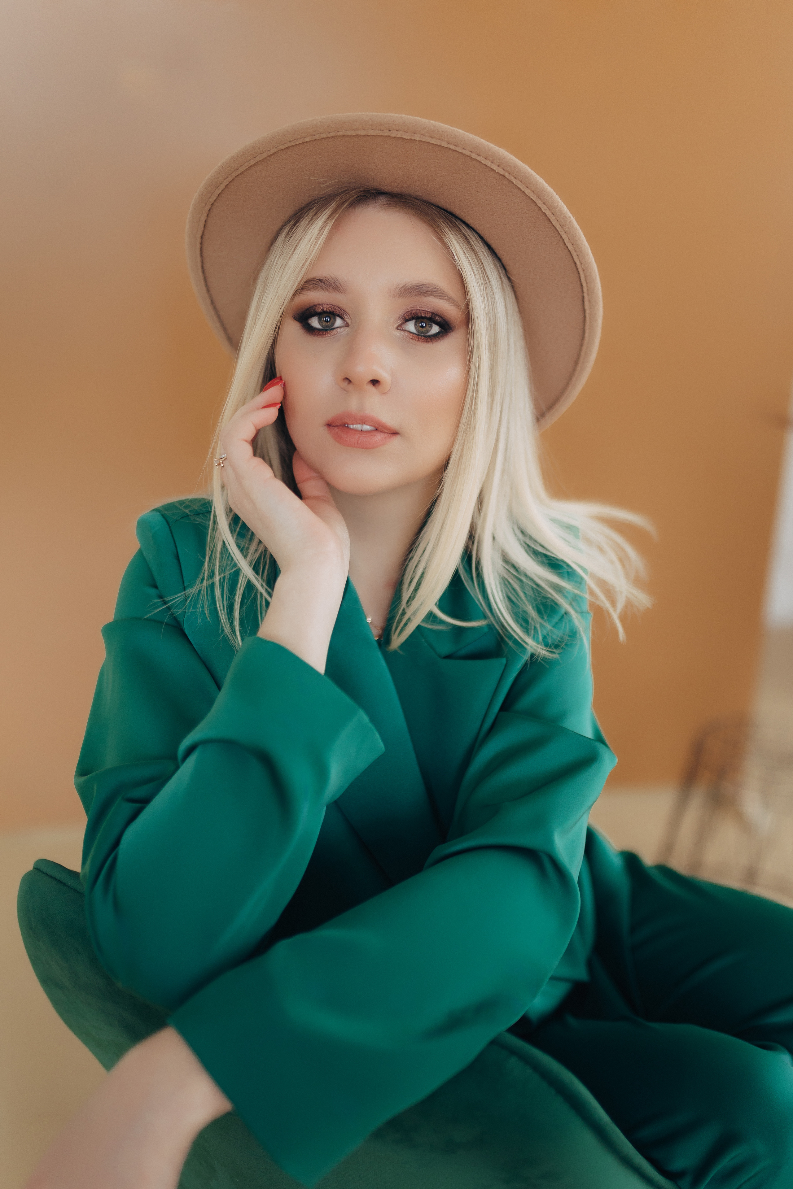 В The room. Свадебный и семейный фотограф в Астрахани Заскокина Анастасия