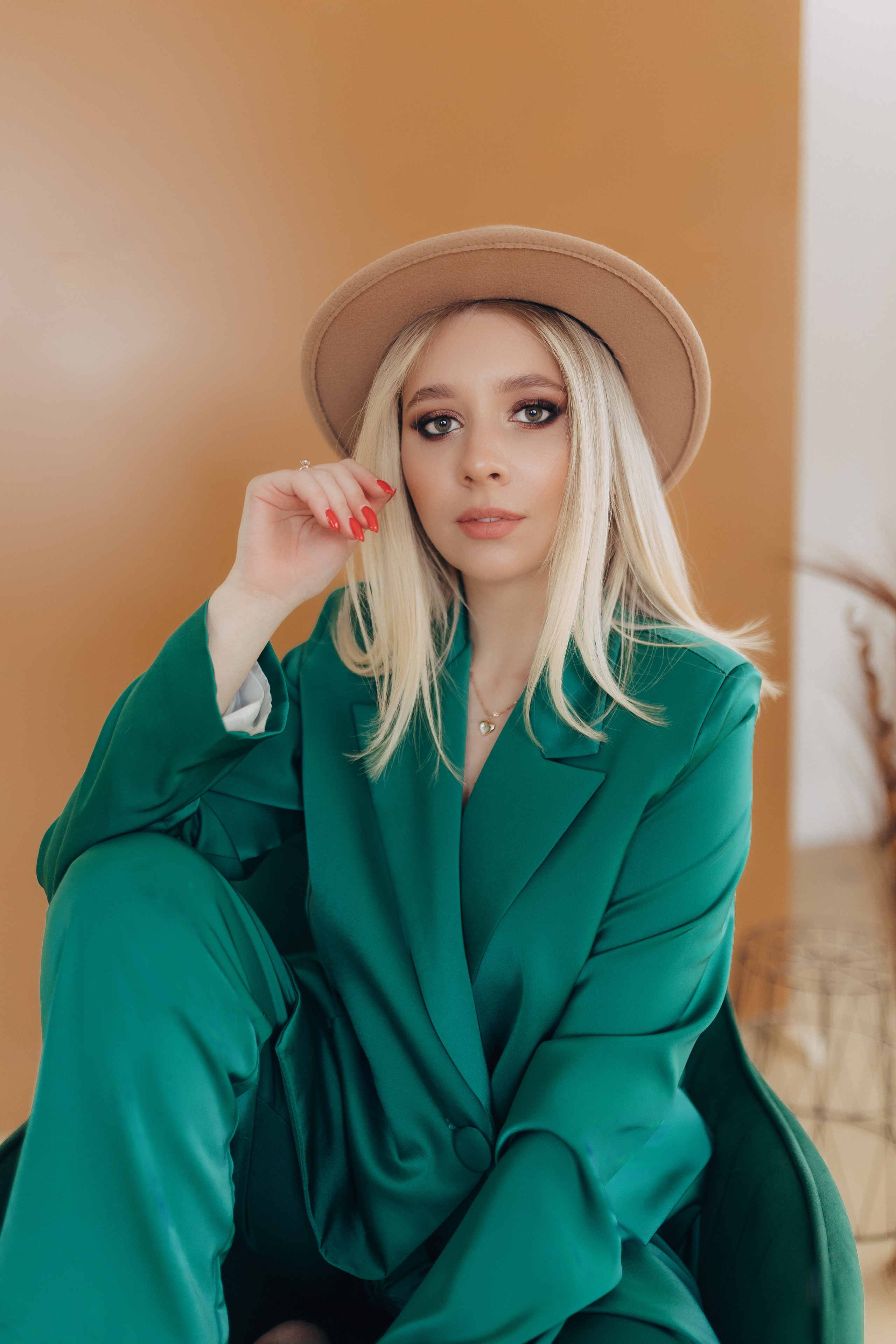 В The room. Свадебный и семейный фотограф в Астрахани Заскокина Анастасия