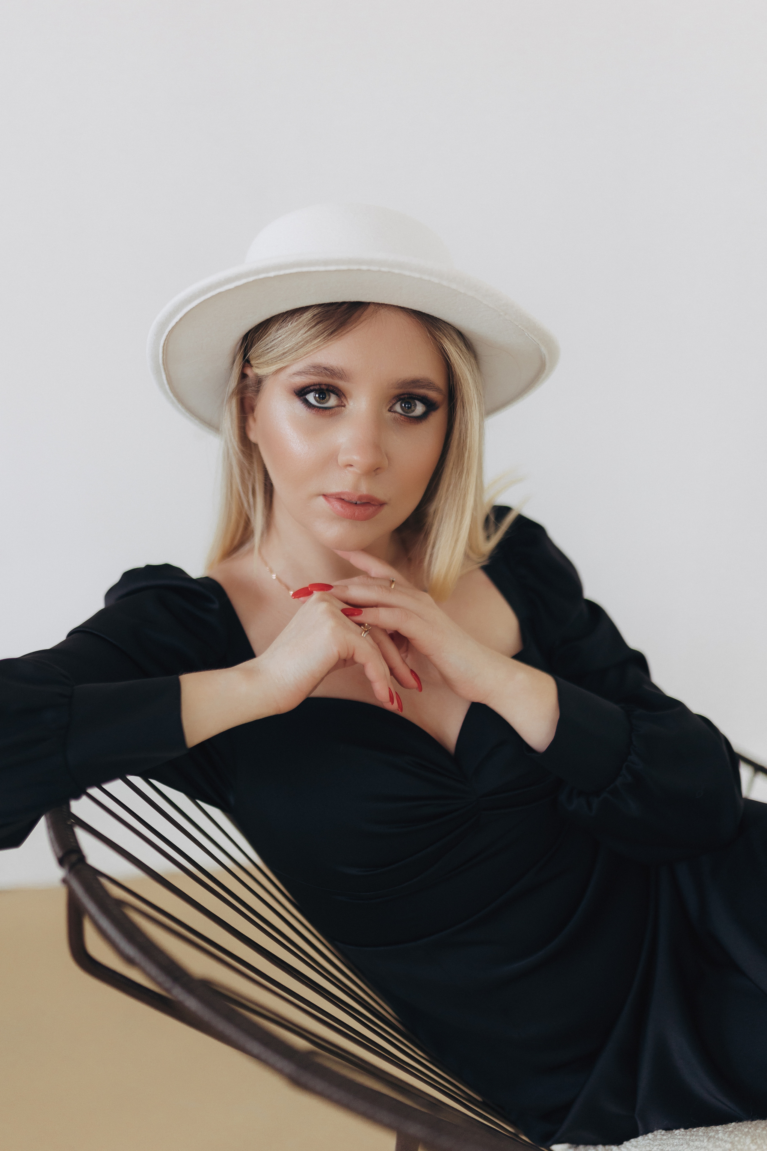 В The room. Свадебный и семейный фотограф в Астрахани Заскокина Анастасия