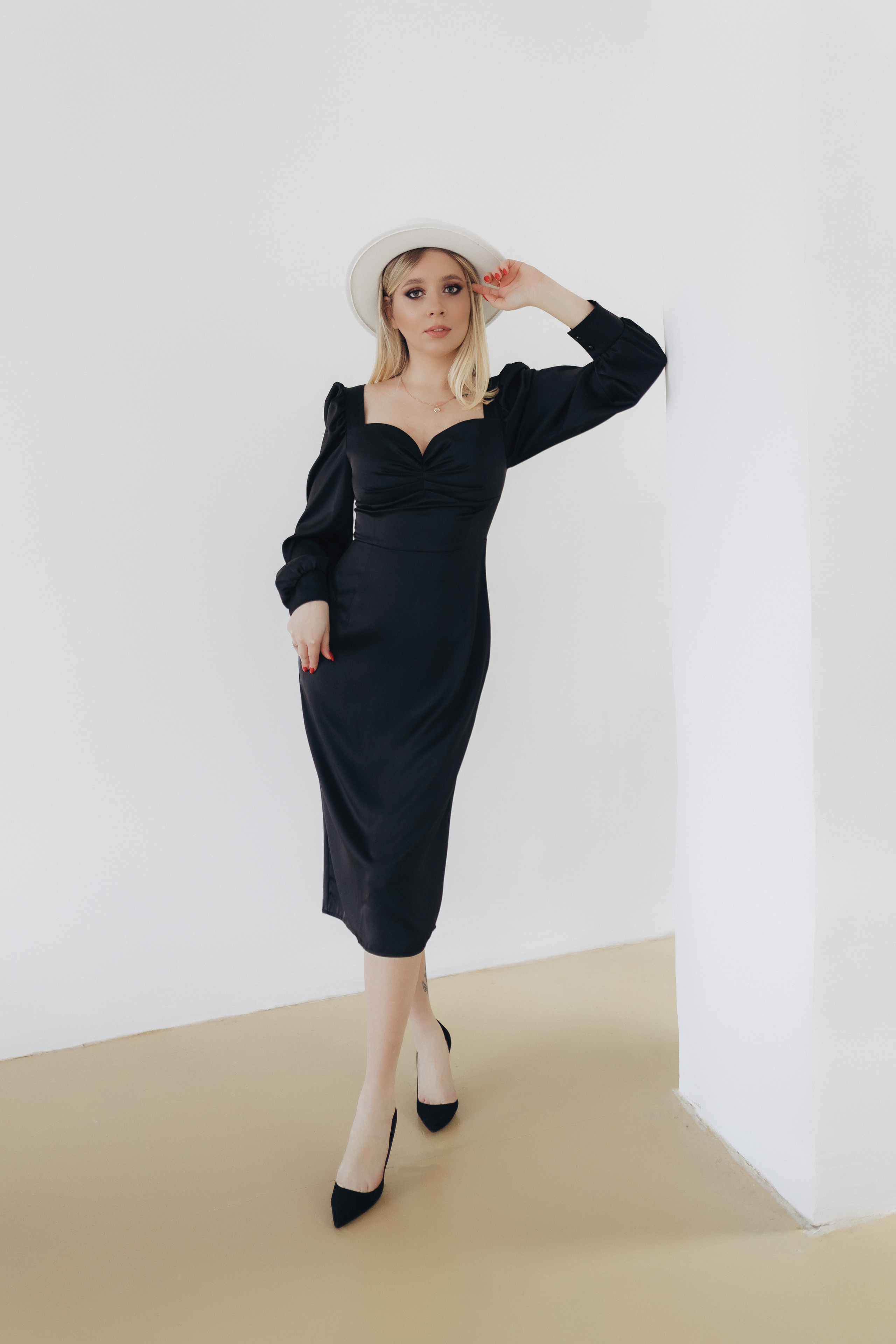 В The room. Свадебный и семейный фотограф в Астрахани Заскокина Анастасия