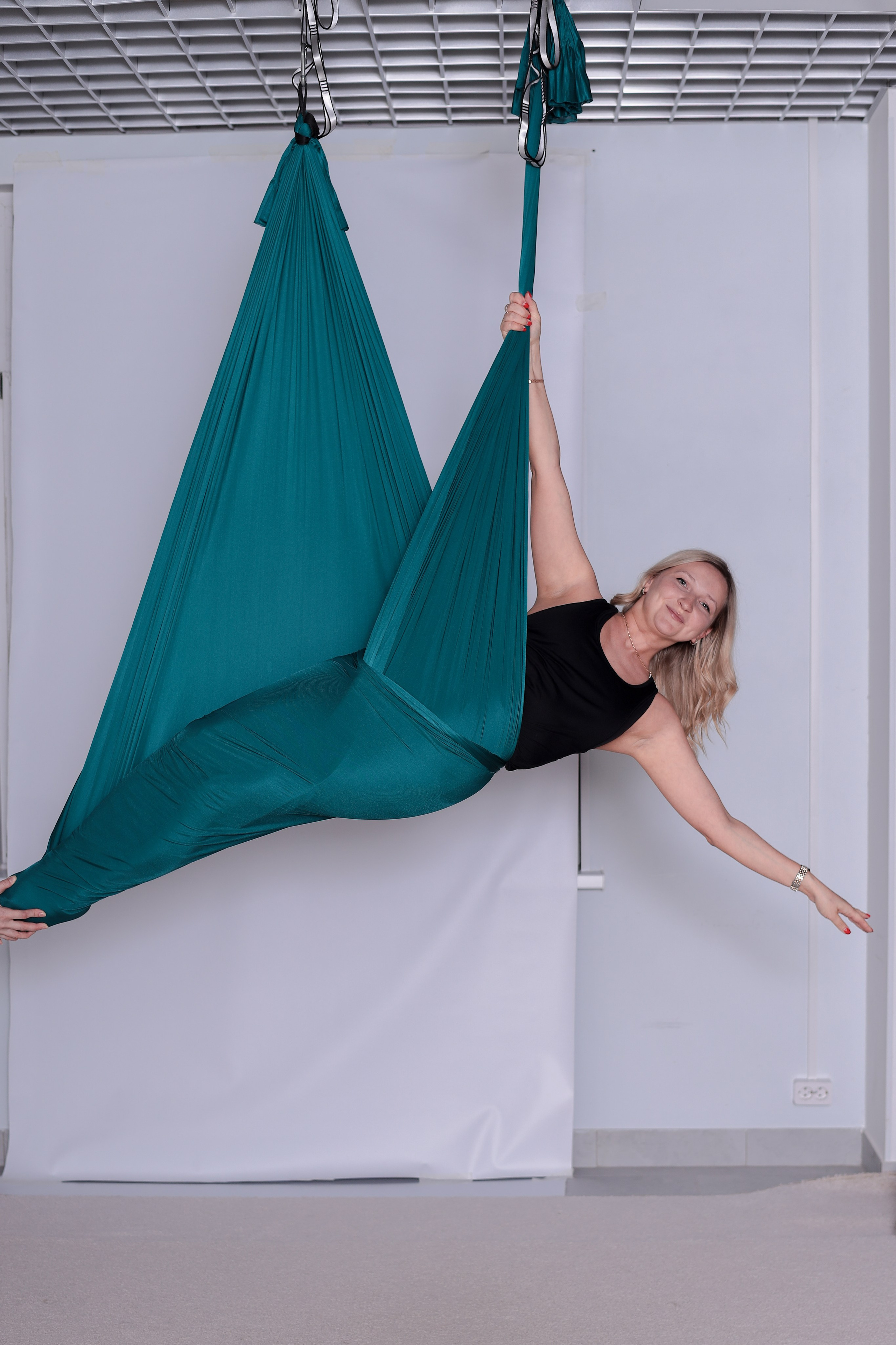 Арт-терапия + аэройога. Фотограф Надршина Лилия