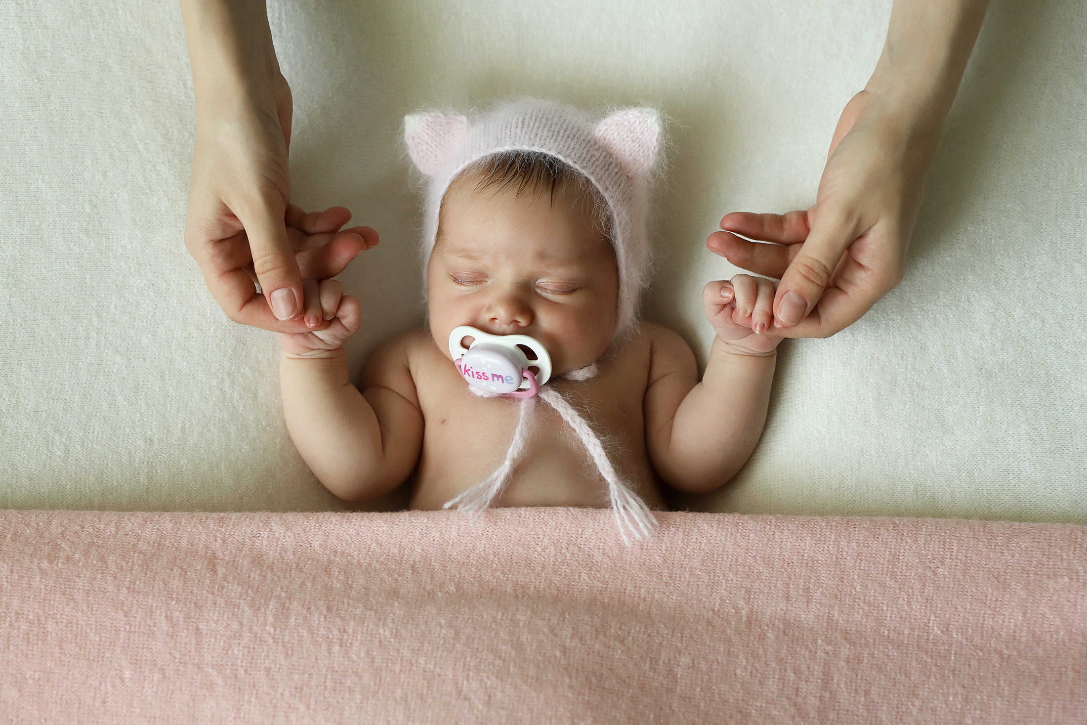 Фотосессия малыша Екатеринбург. Фотосессия новорождённого Екатеринбург. Фотограф newborn Екатеринбург. Фотограф новорожденных Екатеринбург. Фотограф Екатеринбург. Фотосессия Екатеринбург. Фотосессия под ключ Екатеринбург 