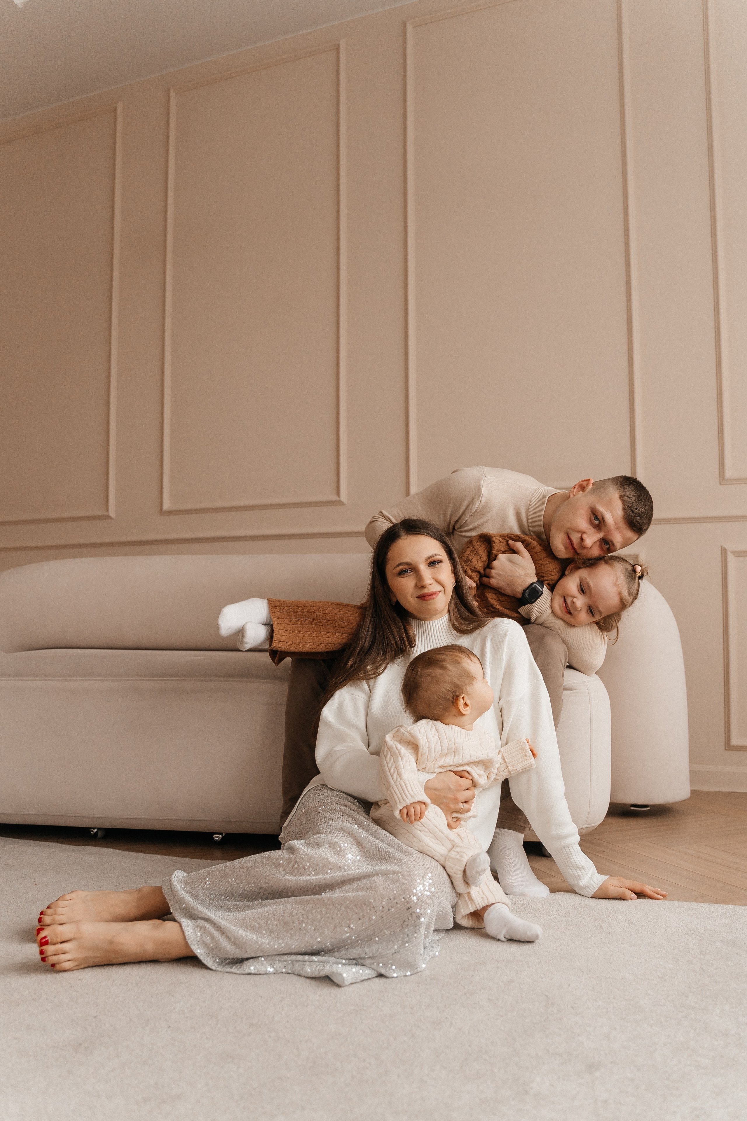 Сережа, Юля, Василиса и Дарина. Волик Мария