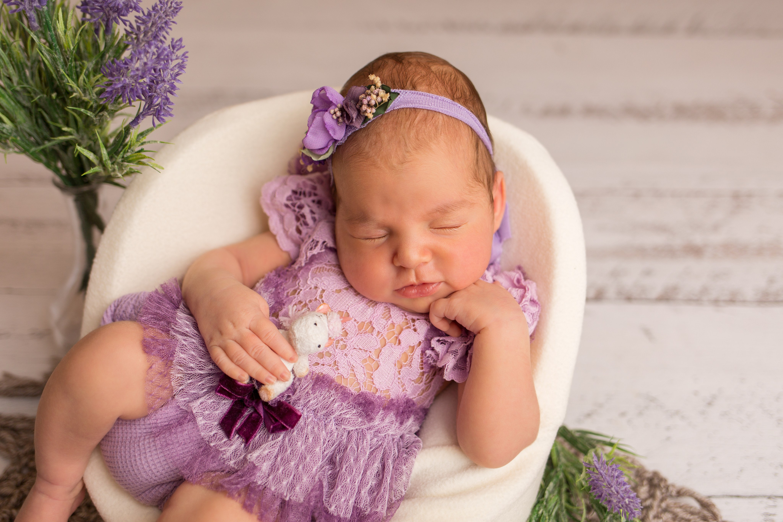 Ньюборн девочки. Фотограф новорожденных, семейный, детский фотограф в Москве и Московской области