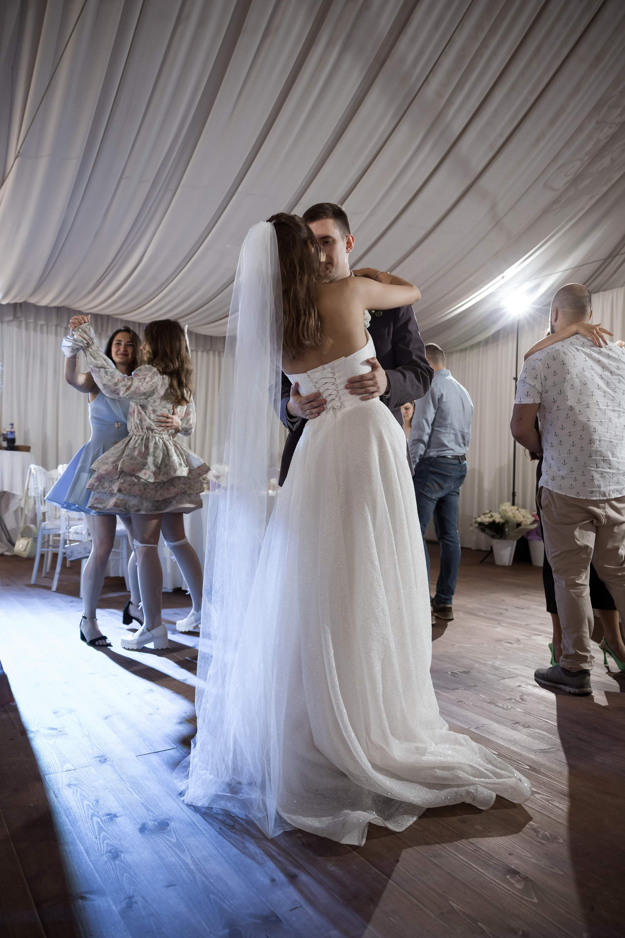 Свадьба на Финском заливе. Свадебный фотограф Игорь Брундасов 8PHOTO на свадьбу венчание загс СПб