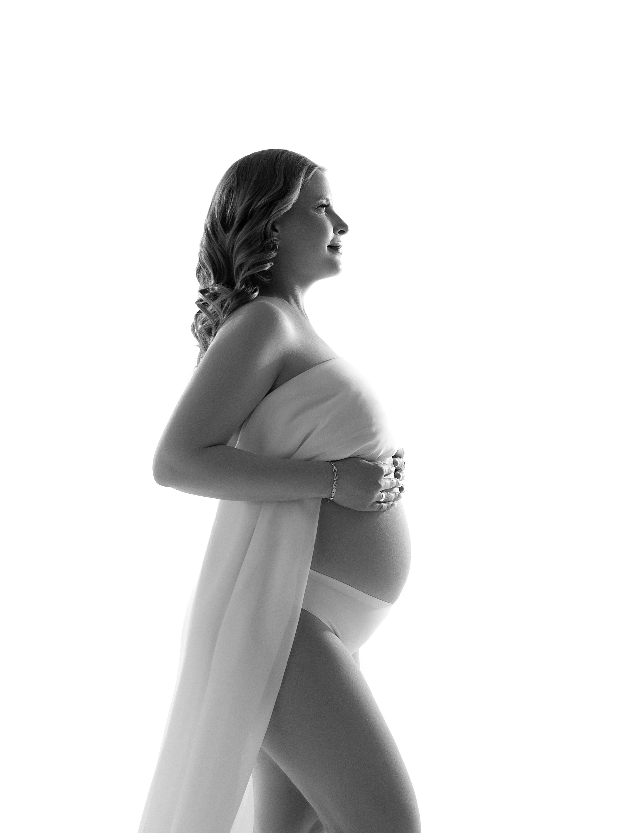 Индивидуальная фотосессия беременности. Фотограф беременности в Тюмени Любовь Докучаева