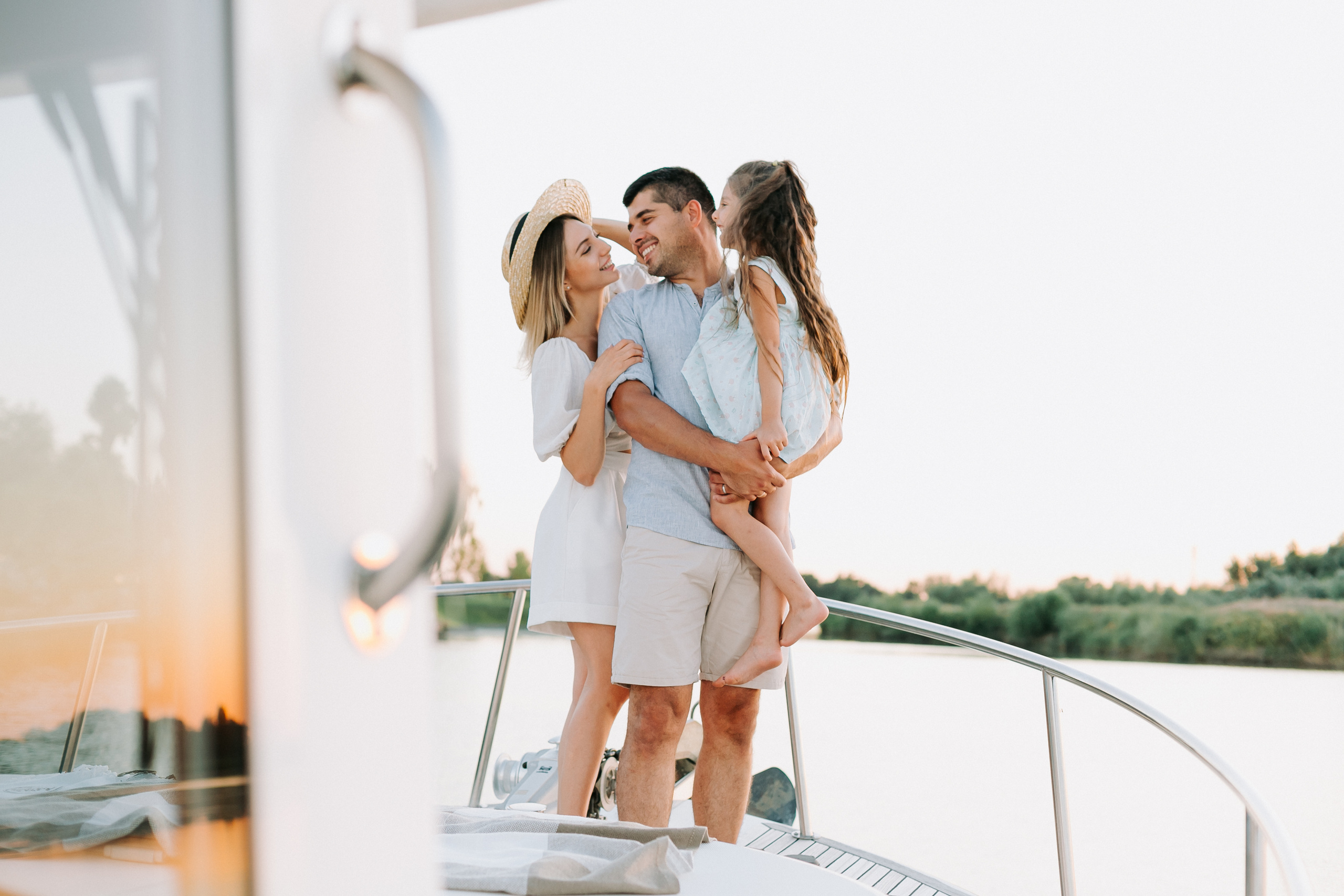 Family weekend at Old House. Maya Alieva Wedding Photographer in St.Petersburg