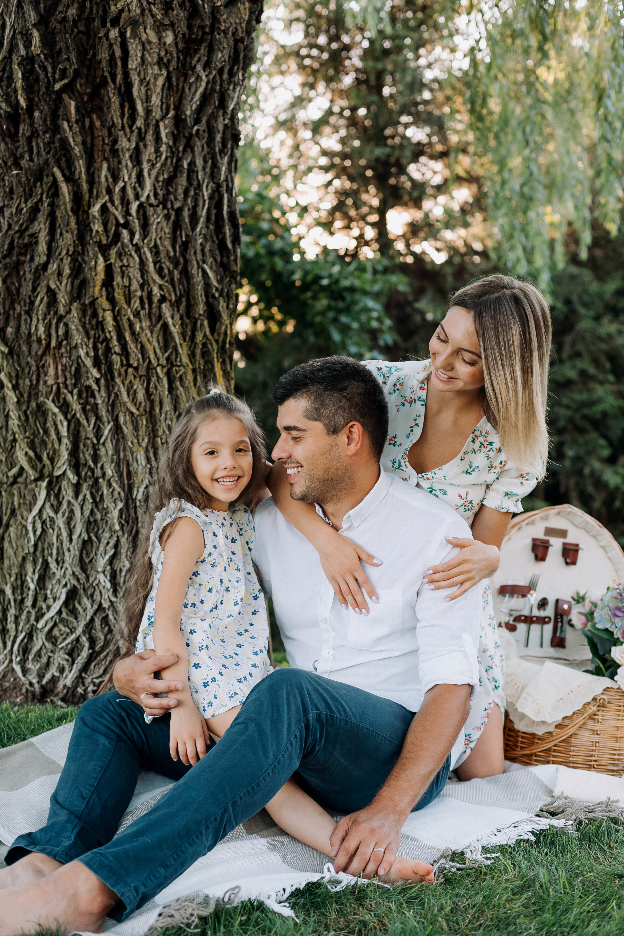 Family weekend at Old House. Maya Alieva Wedding Photographer in St.Petersburg