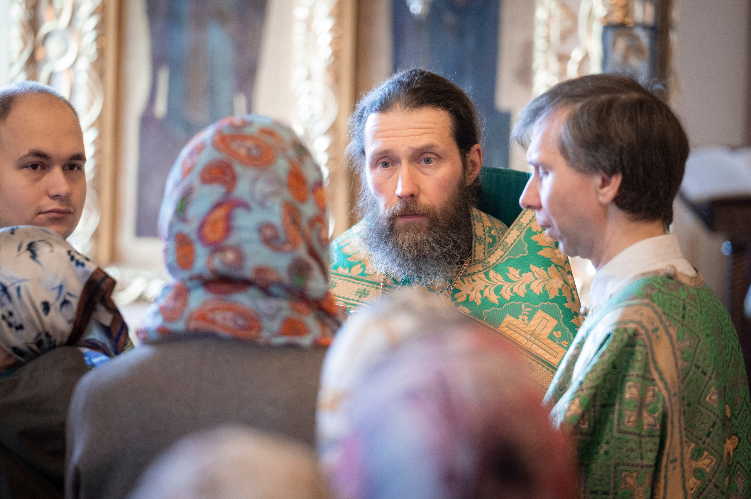 Богородский храм. Вход Господень в Иерусалим. Божественная литургия. Антон и Татьяна Денисенко — В храме