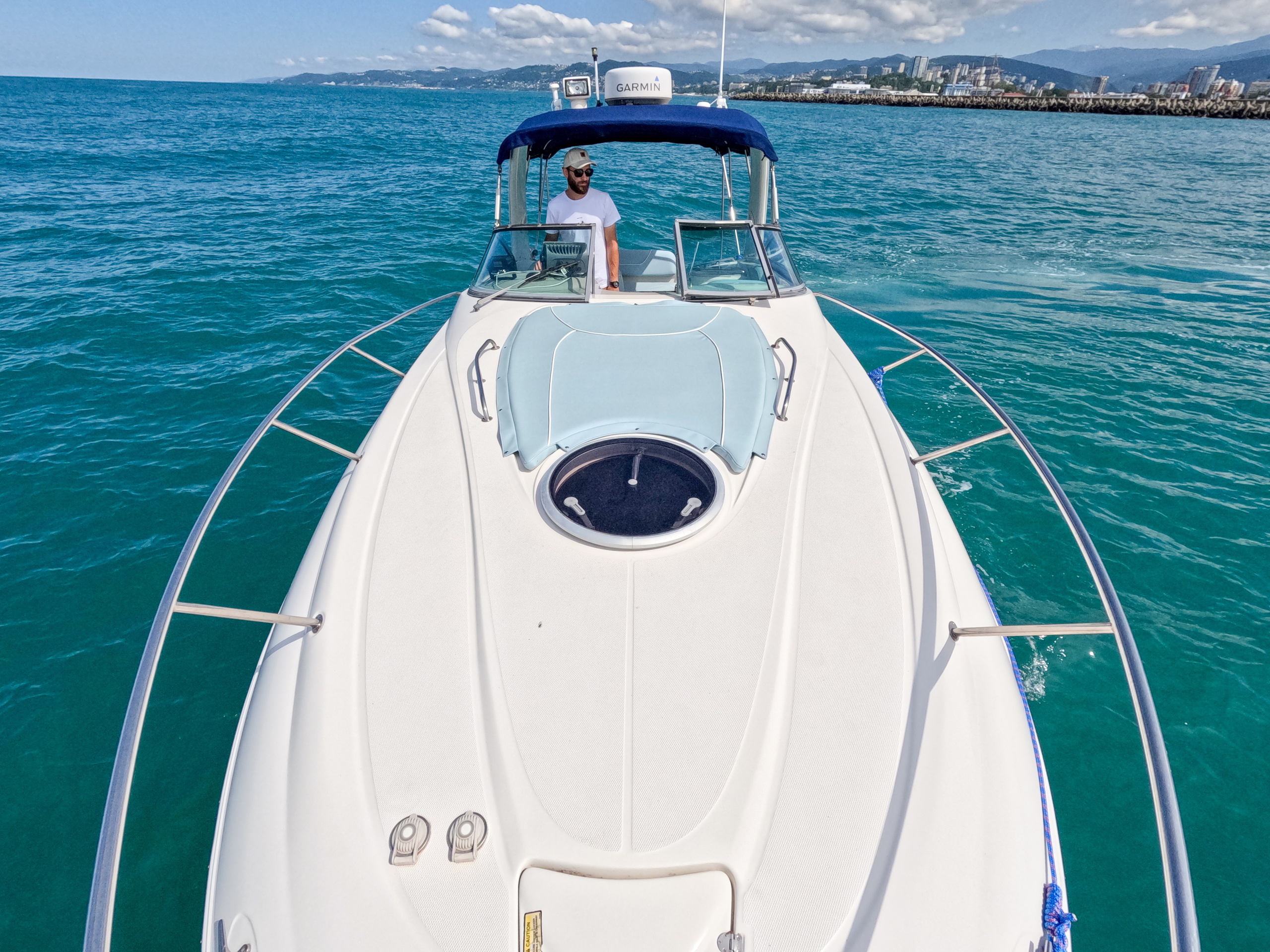 Катер Грейс Аренда Яхты в Сочи Яхтанаморе YACHTANAMORE