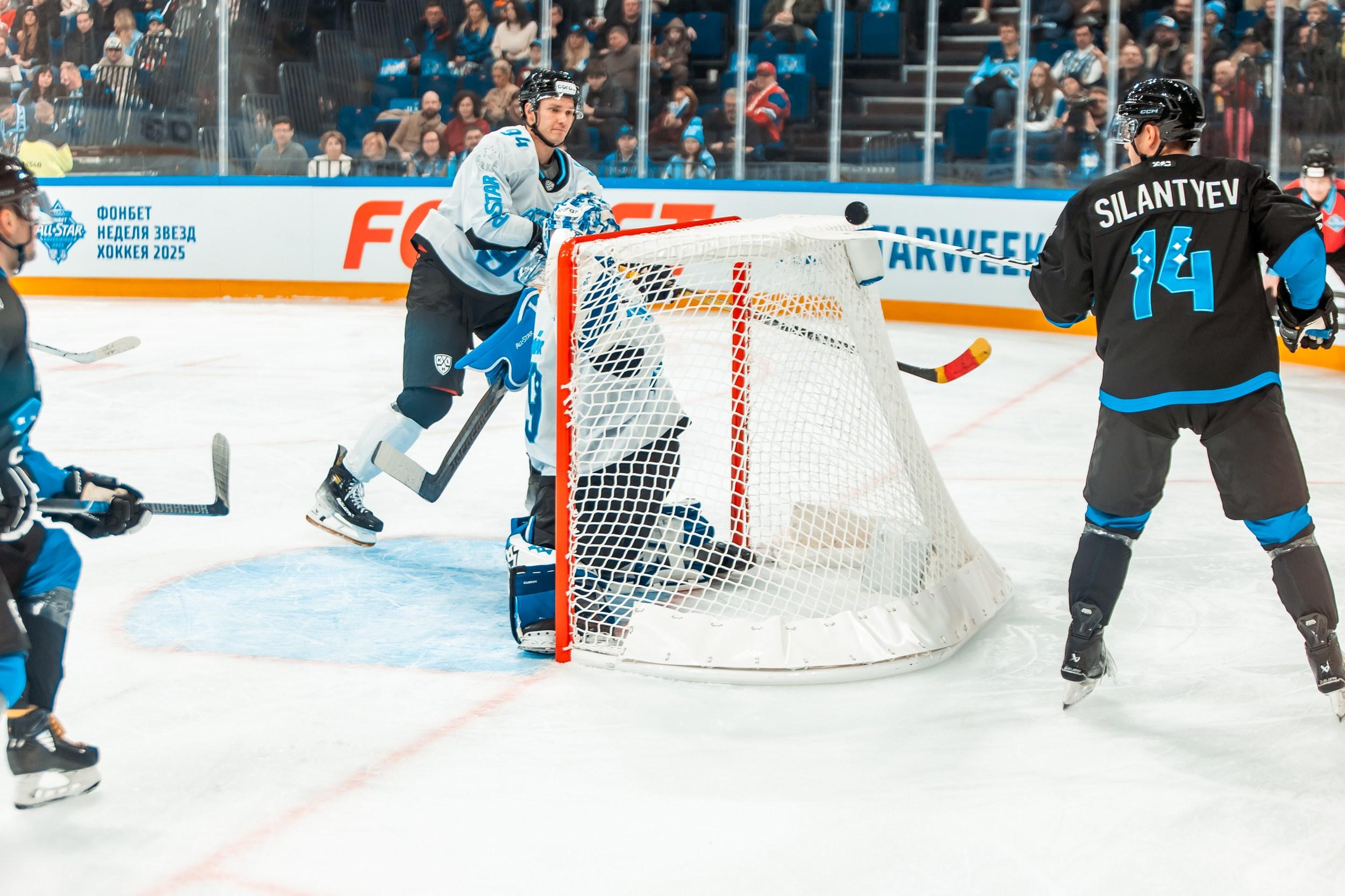 KHL All-Star 2025. Репортажный фотограф в Сочи Дмитрий Ветринский