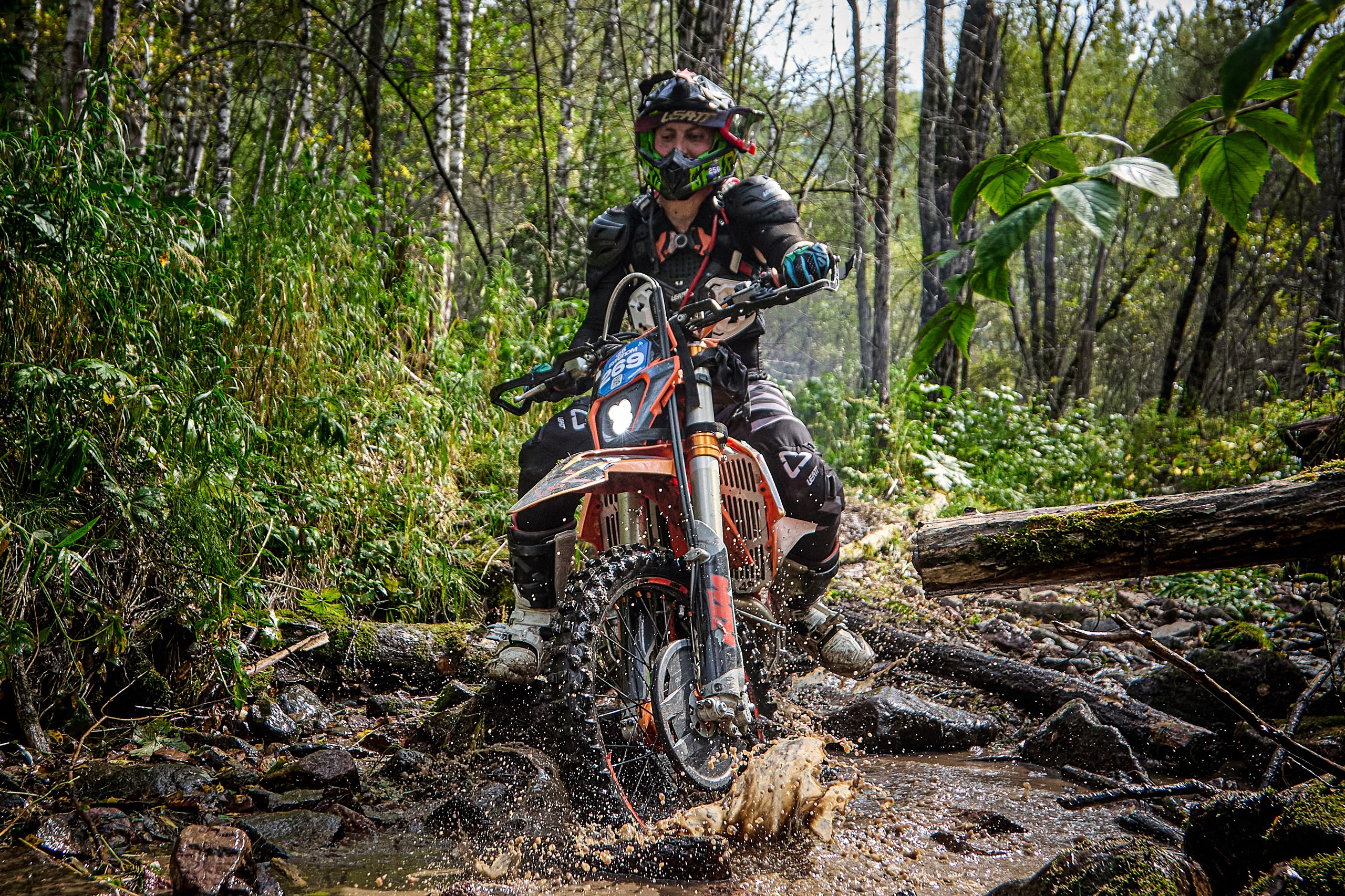 БУРЕЛОМ 2025 чемпионат Сибири по Эндуро. Фотограф Москва Concerts photo / Fashion photо