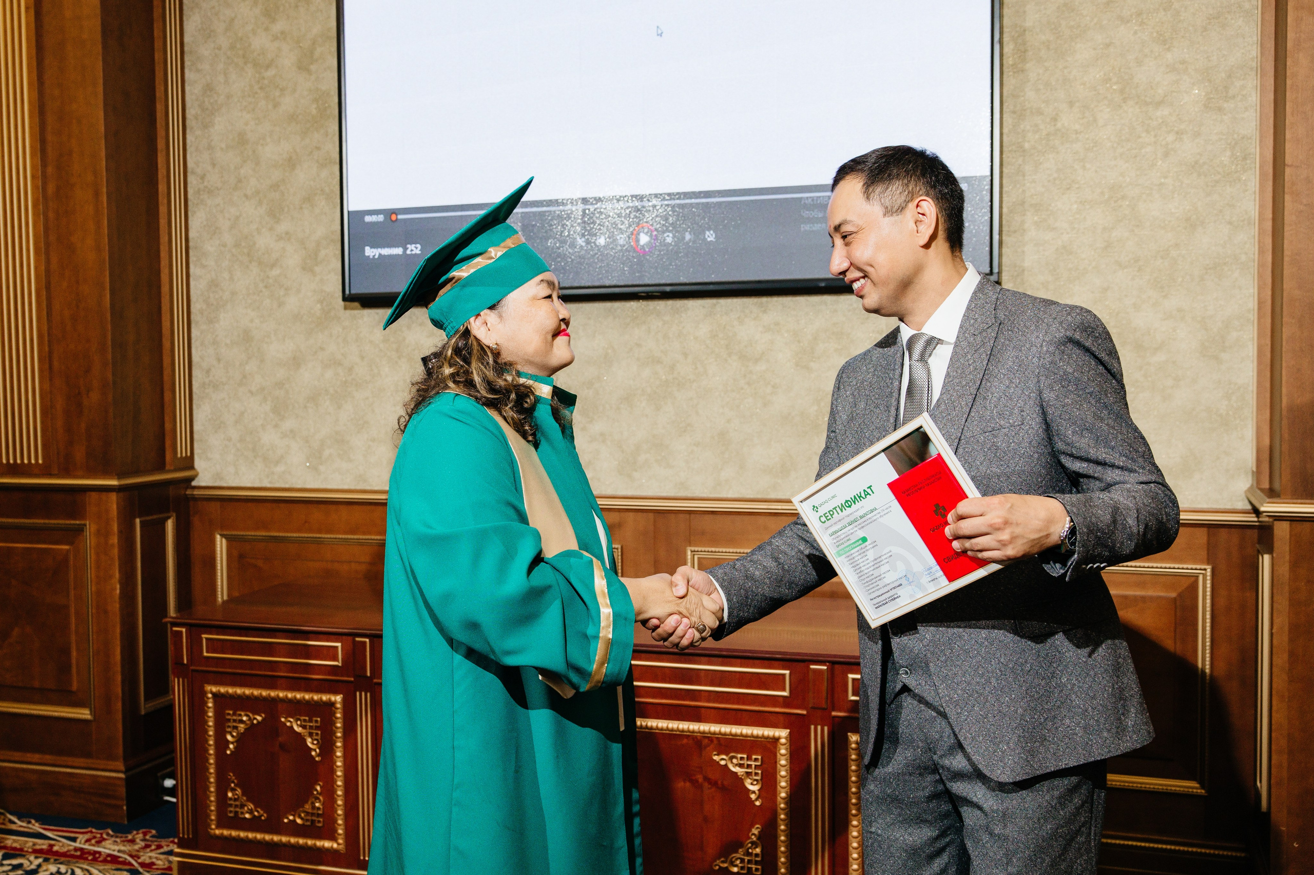 Photo shoot for QAZ_CLINIC. Фотограф в Атырау Аслан Мурат