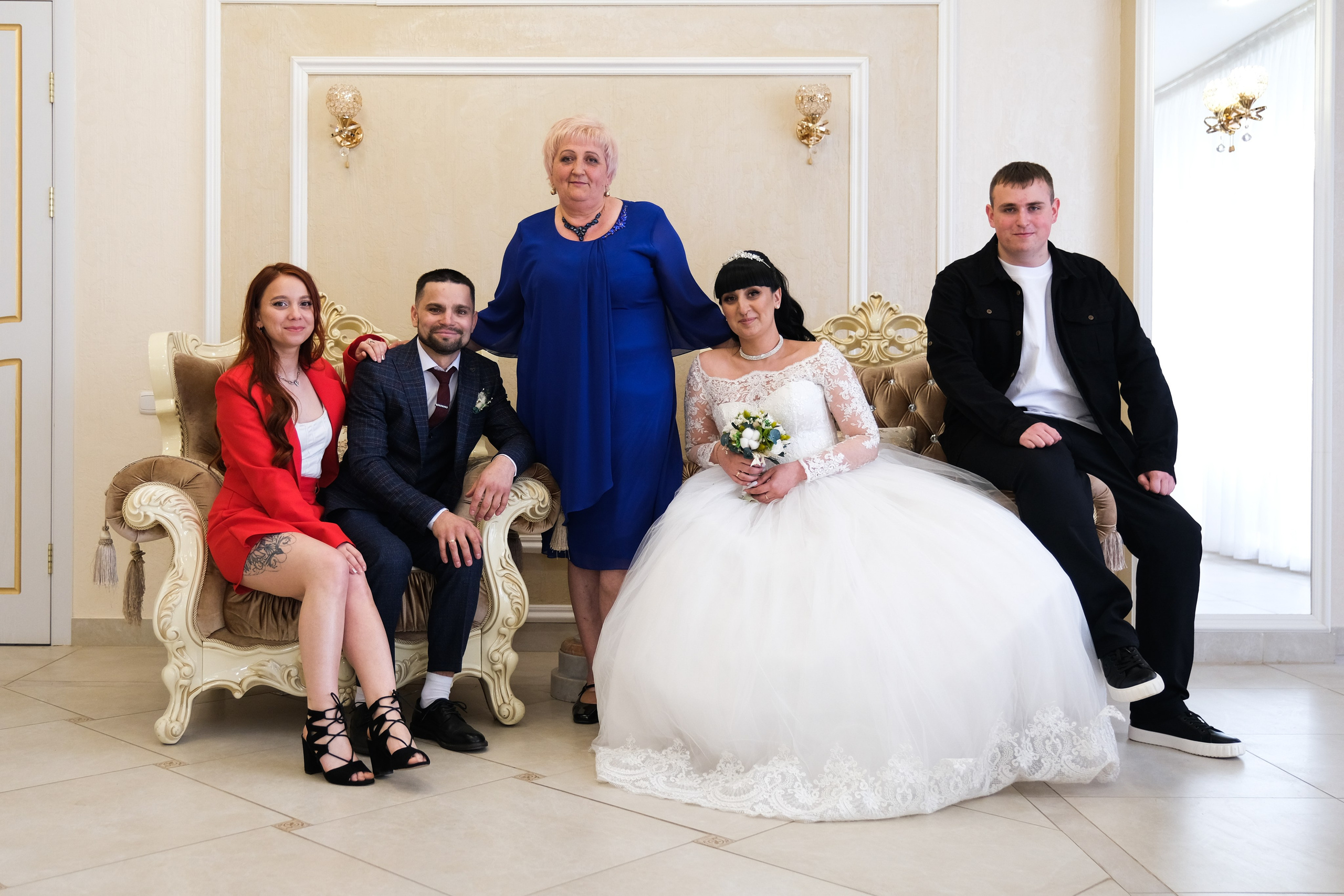 Сергей и Евгения_свадебная фотосессия в Версале. Свадебный фотограф в Челябинске Сырчикова Наталья