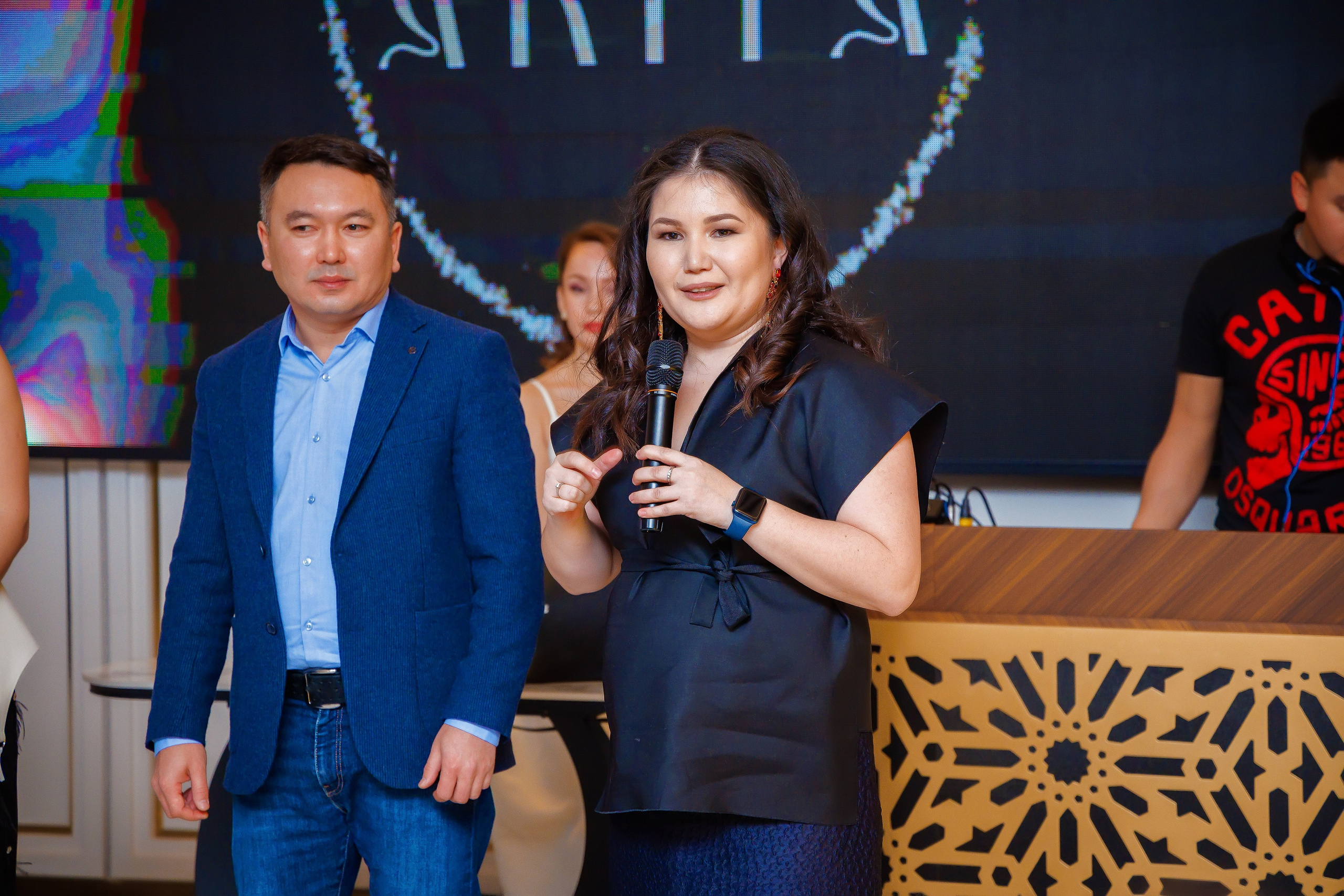 Мероприятие в заведении. Семейный и Свадебный фотограф в Астане Александр Астапов