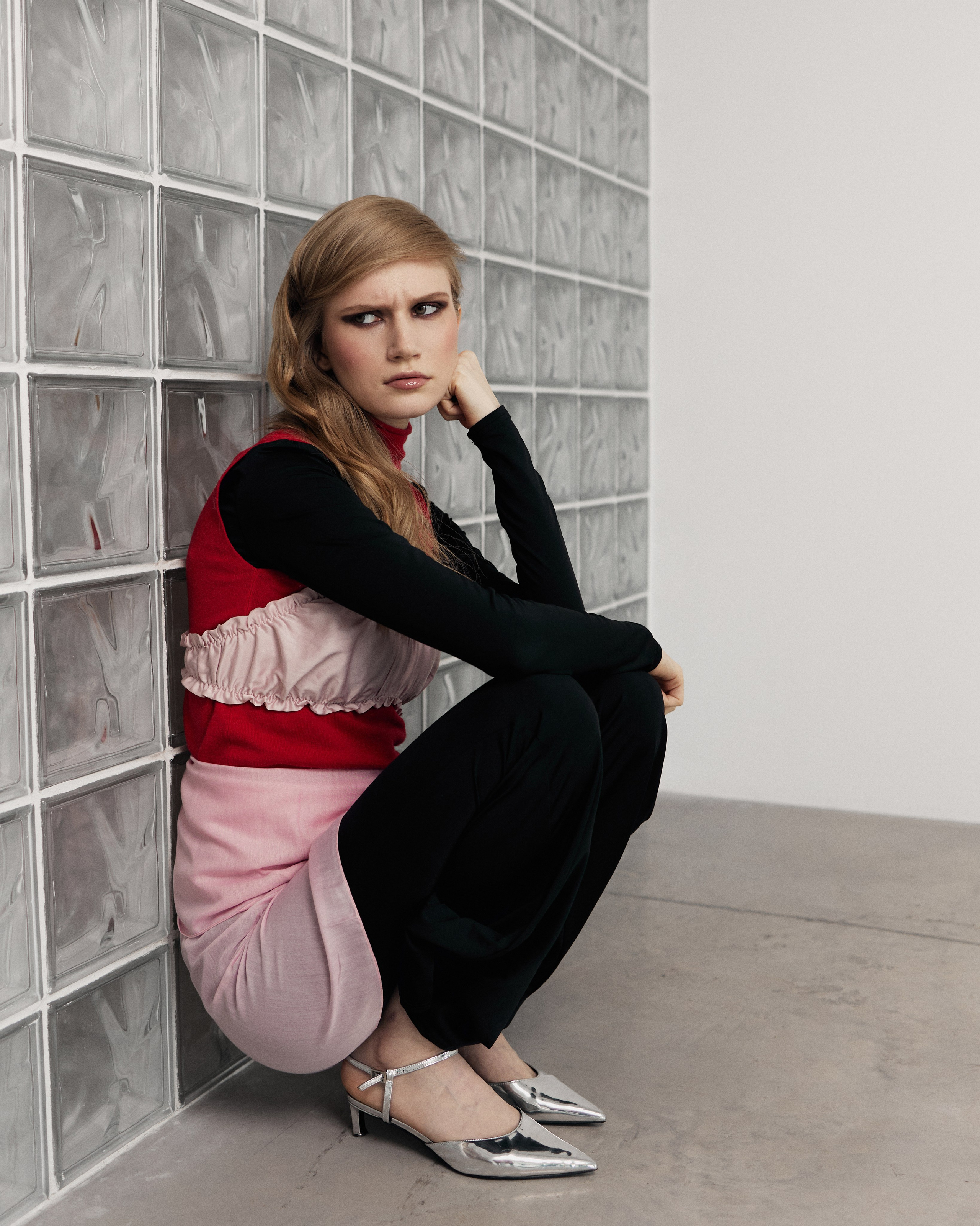 Mariya / art. Влада Зюзина — adalwzet posmotri — коммерческий фотограф в Москве — портретный фотограф, фотограф для брендов