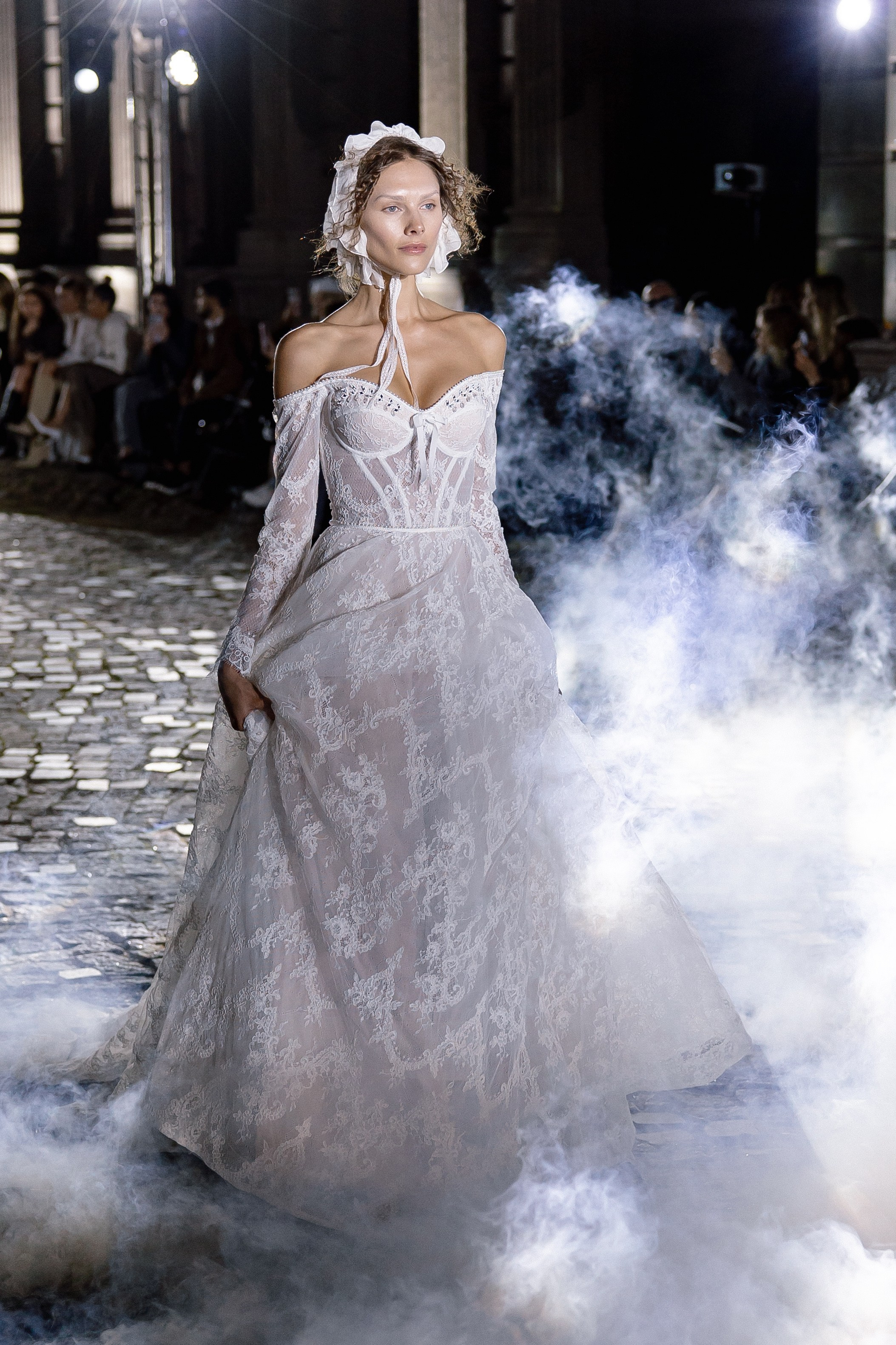 Rara Avis Fashion Show 2025. Свадебный фотограф Москва и Санкт-Петерург Артем Мамонов