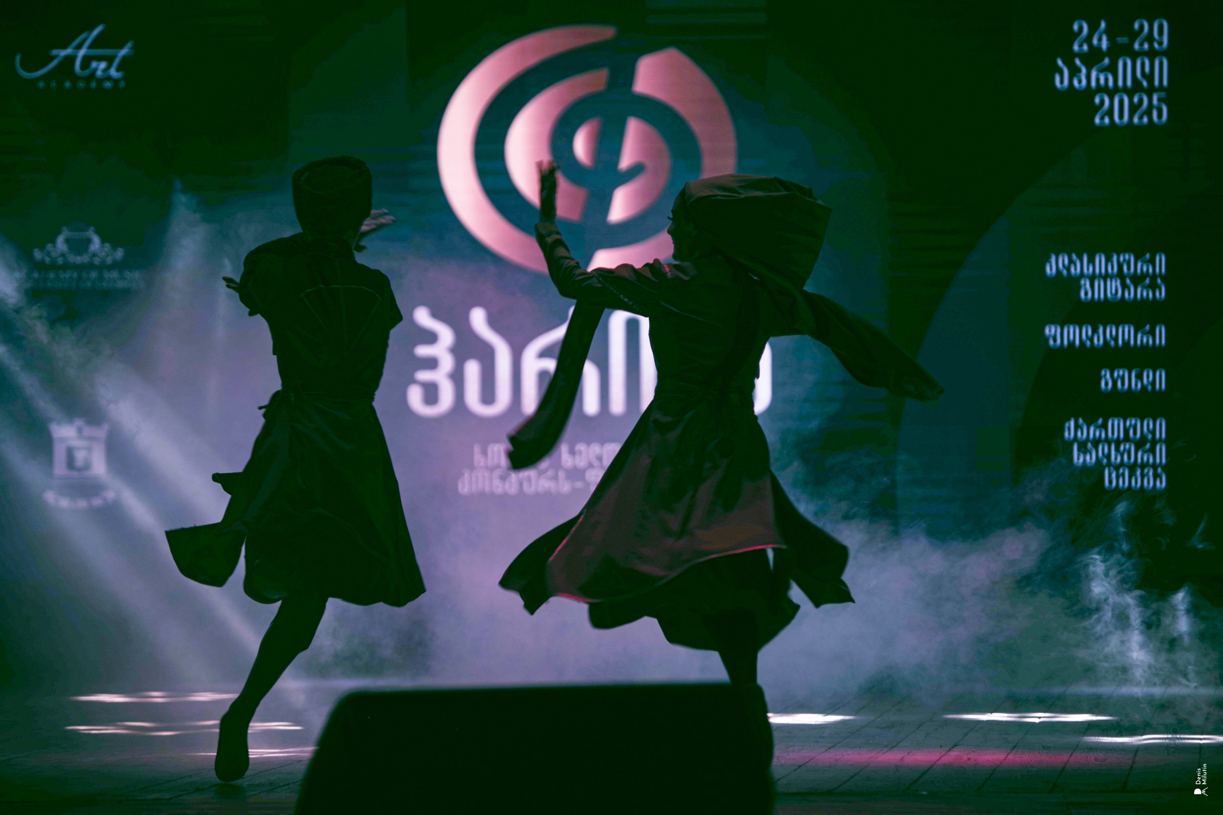 Танцы в Хоби. Портретный фотограф Денис Милютин