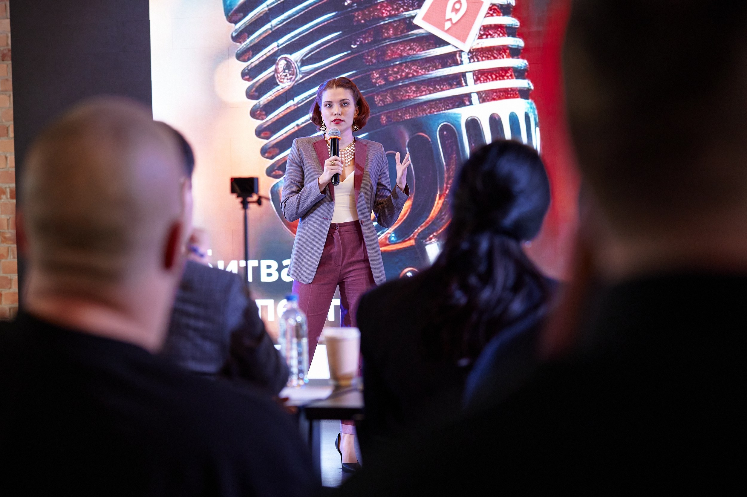 Битва экспертов в «Конторе пароходства». Фотограф Дмитрий Пименов