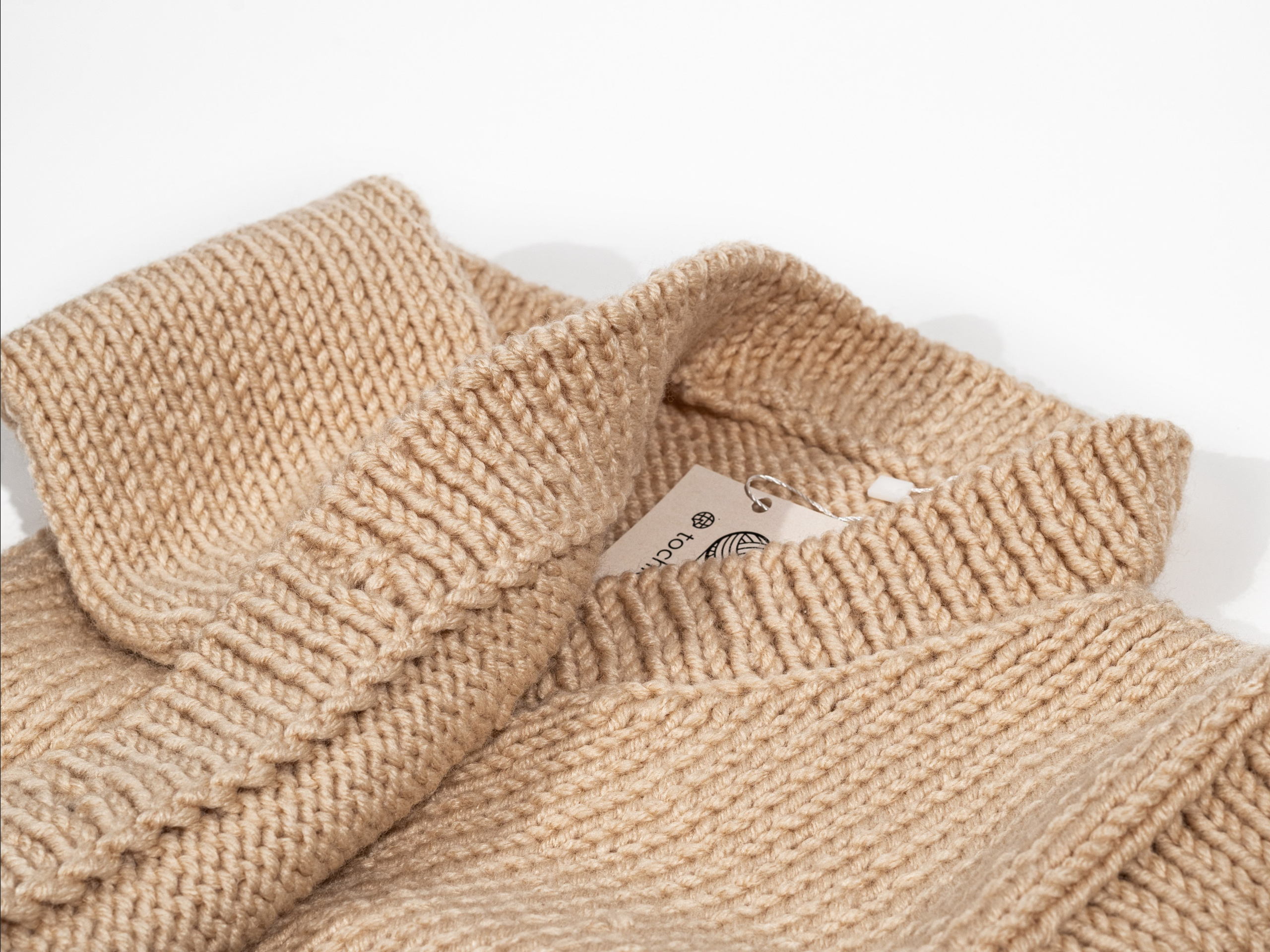 Предметное фото одежды. Предметный фотограф в Краснодаре Вера Капитанова. Предметная съёмка