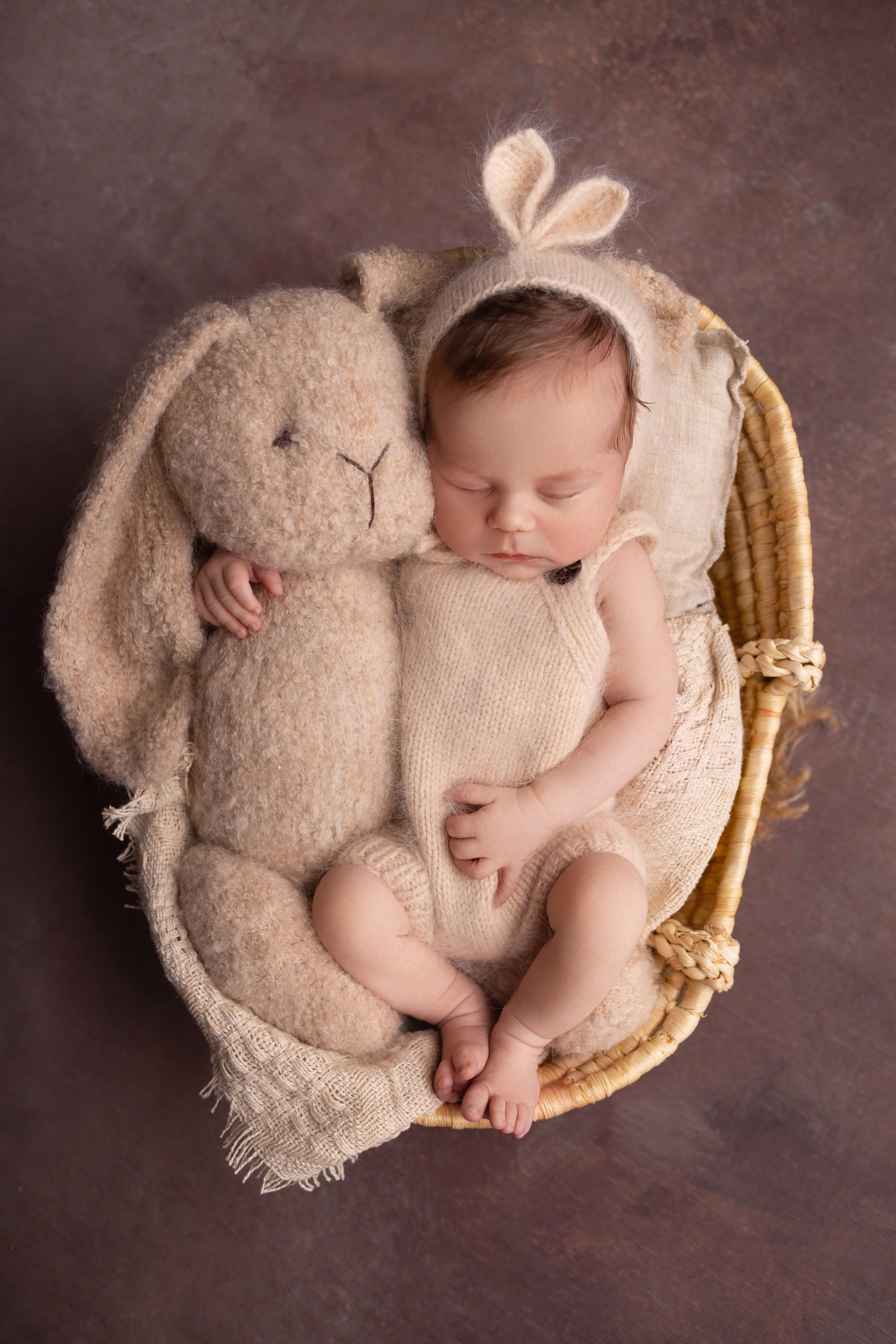 Классическая фотосессия малыша. Фотограф новорожденных малышей в Омске и Омской области Эльвира Камаева