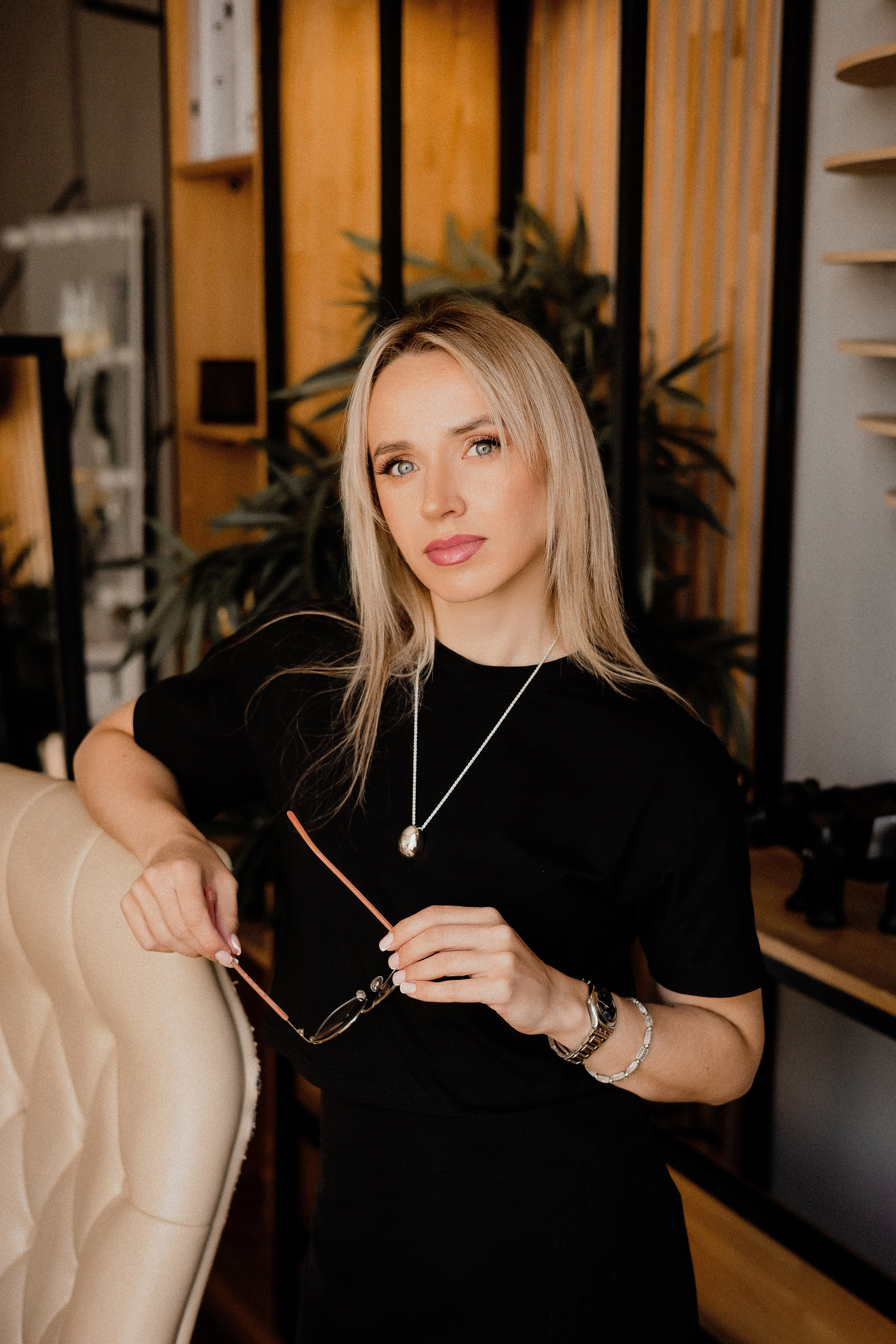 Портфолио — Бизнес контент — фотограф Анастасия Инвиш. Эротическая фотосессия в стилю ню в Москве — заказать ню фотосессию от 19 800 руб!