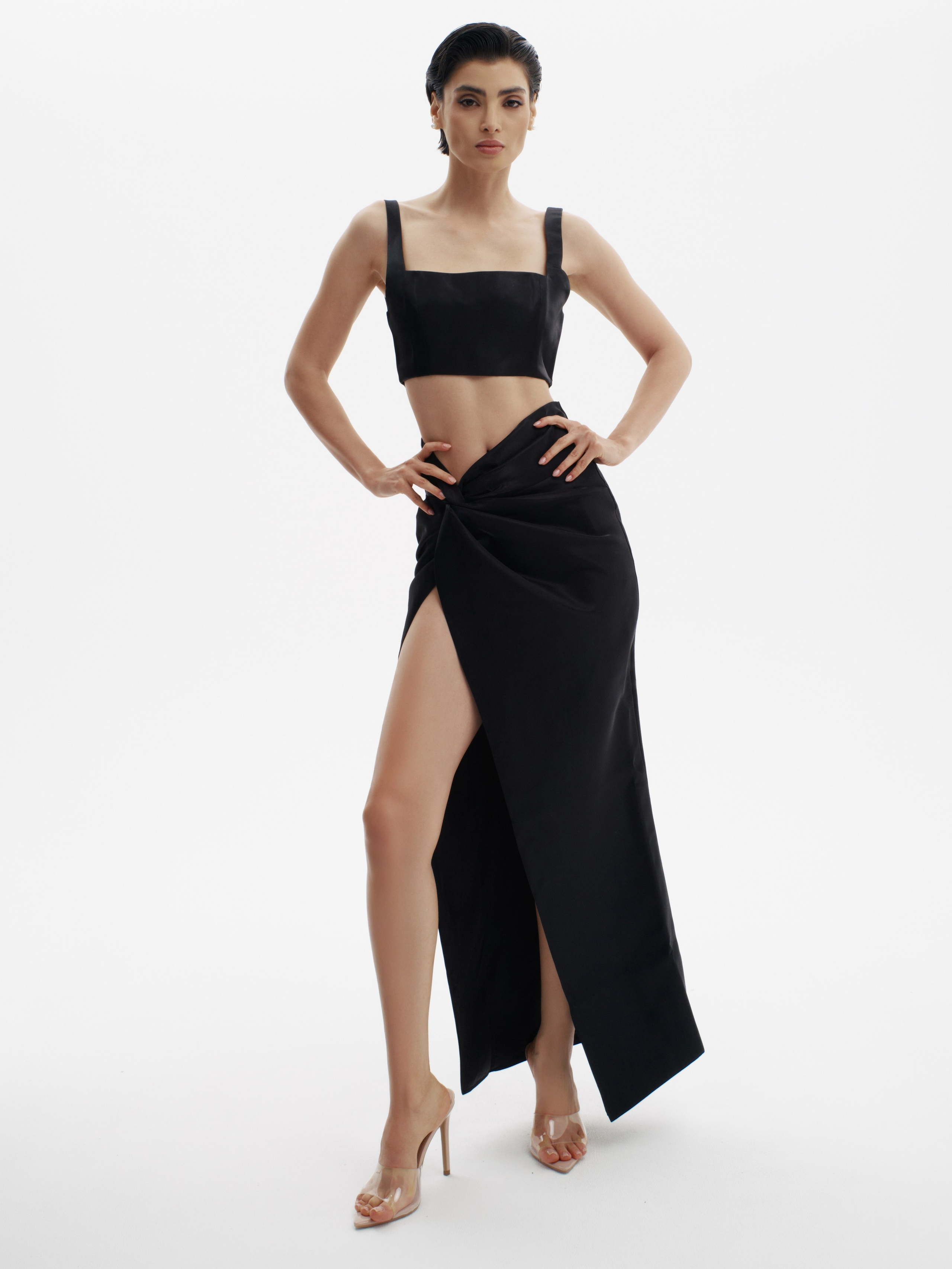 MIRUNA LOOKBOOK. NOIZOMAX Художественный фотограф в Дубай