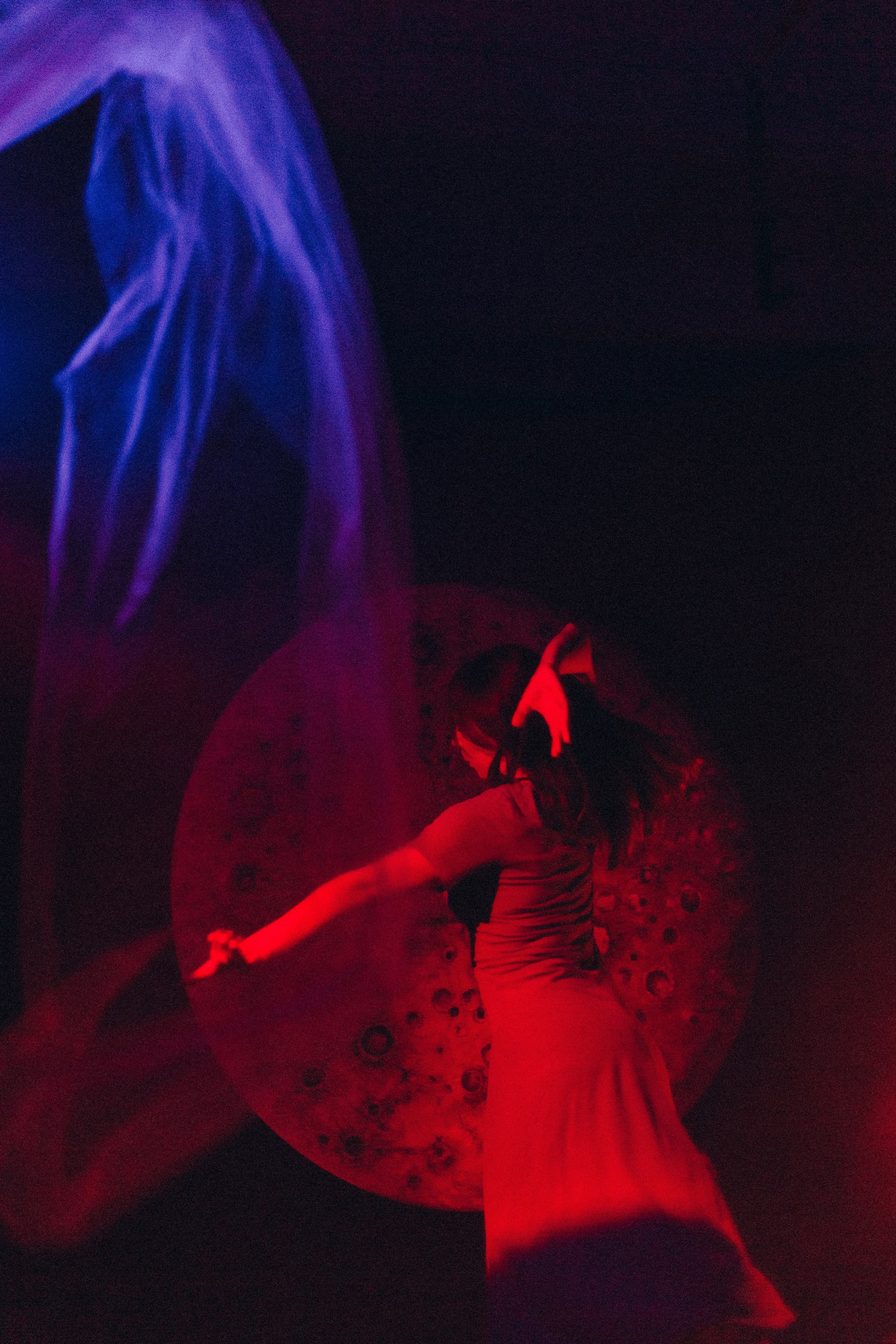 Лунные танцы. Арт-фотограф Крис Л. в Тобольске: портрет, семейные, свадьбы