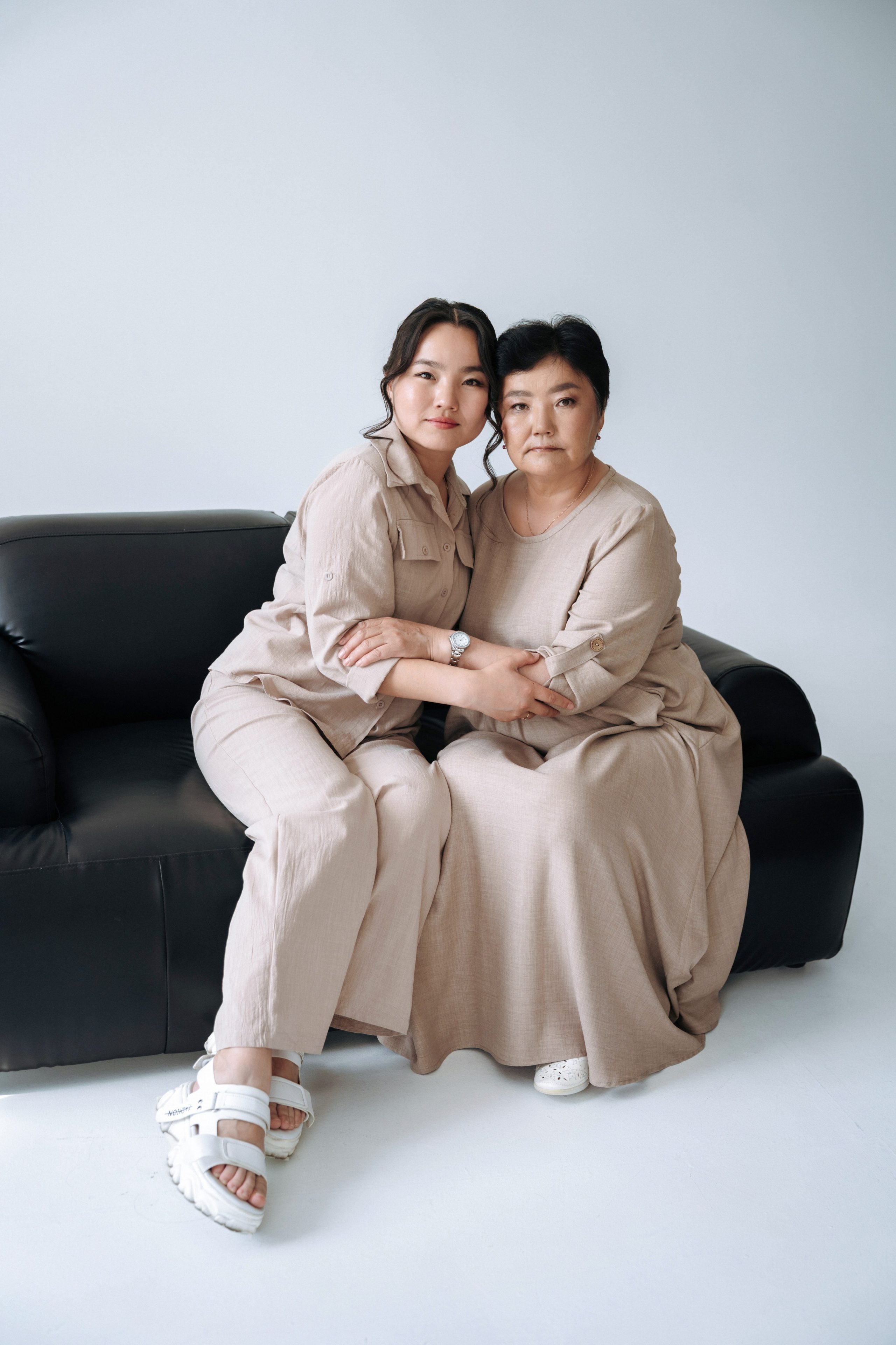 Валентина и Люда Галсановы. Фотограф Улан-Удэ