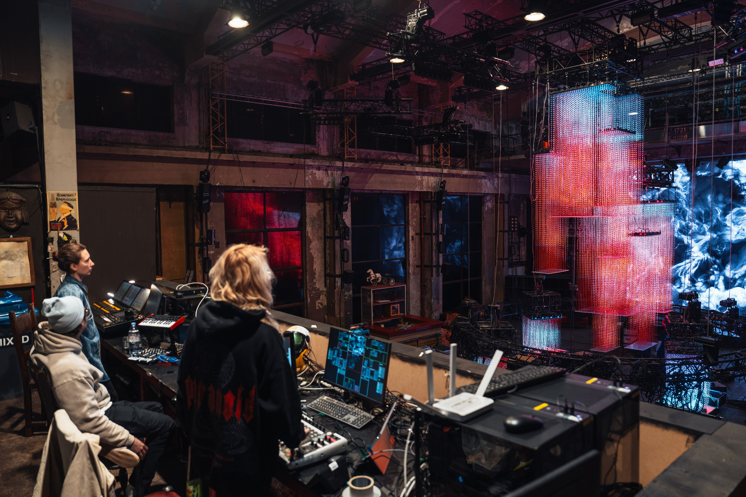 Ø Backstage, SILA SVETA. @tomrus: Рустам Шагиморданов — фотограф