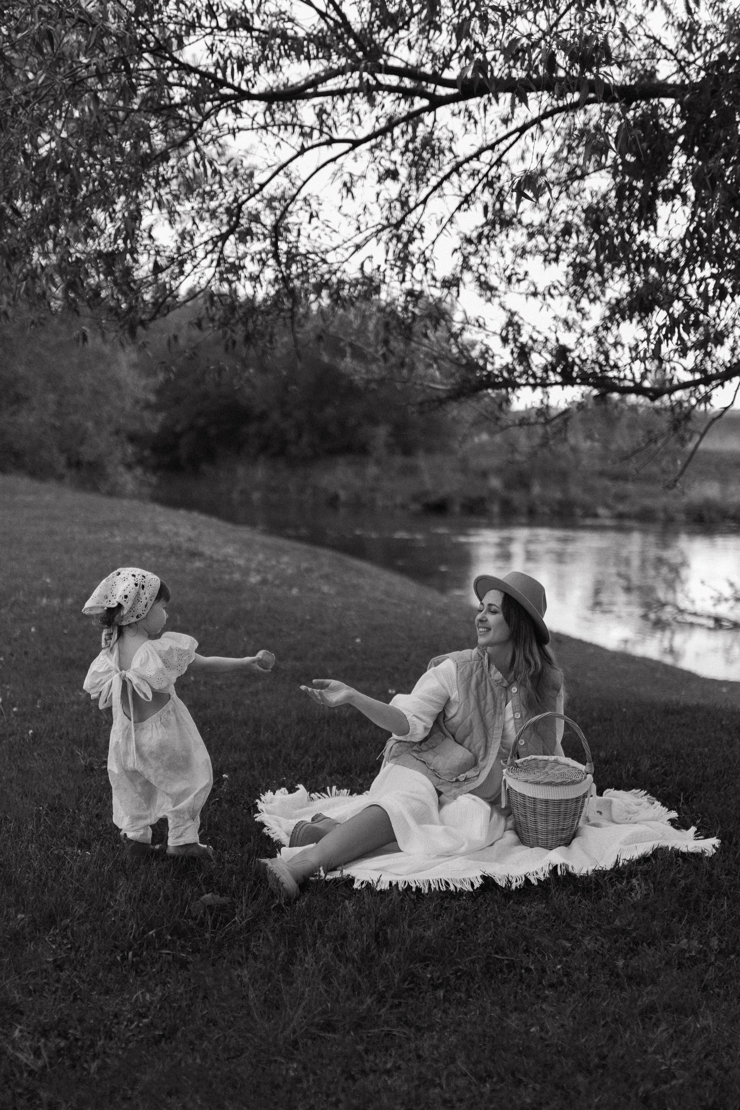 Настя и София. Главная