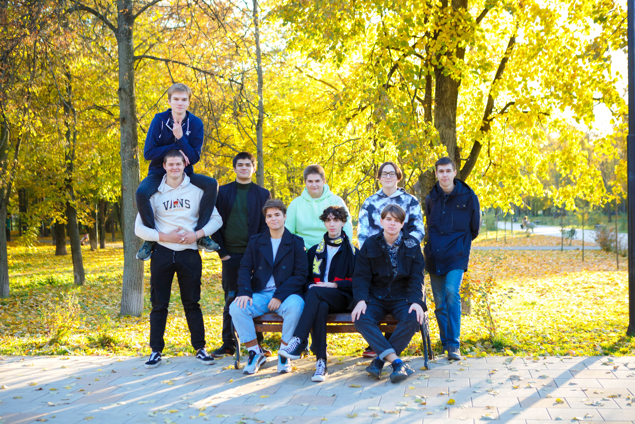 СТАРШАЯ ШКОЛА. Школьный фотограф Наталья Егорова