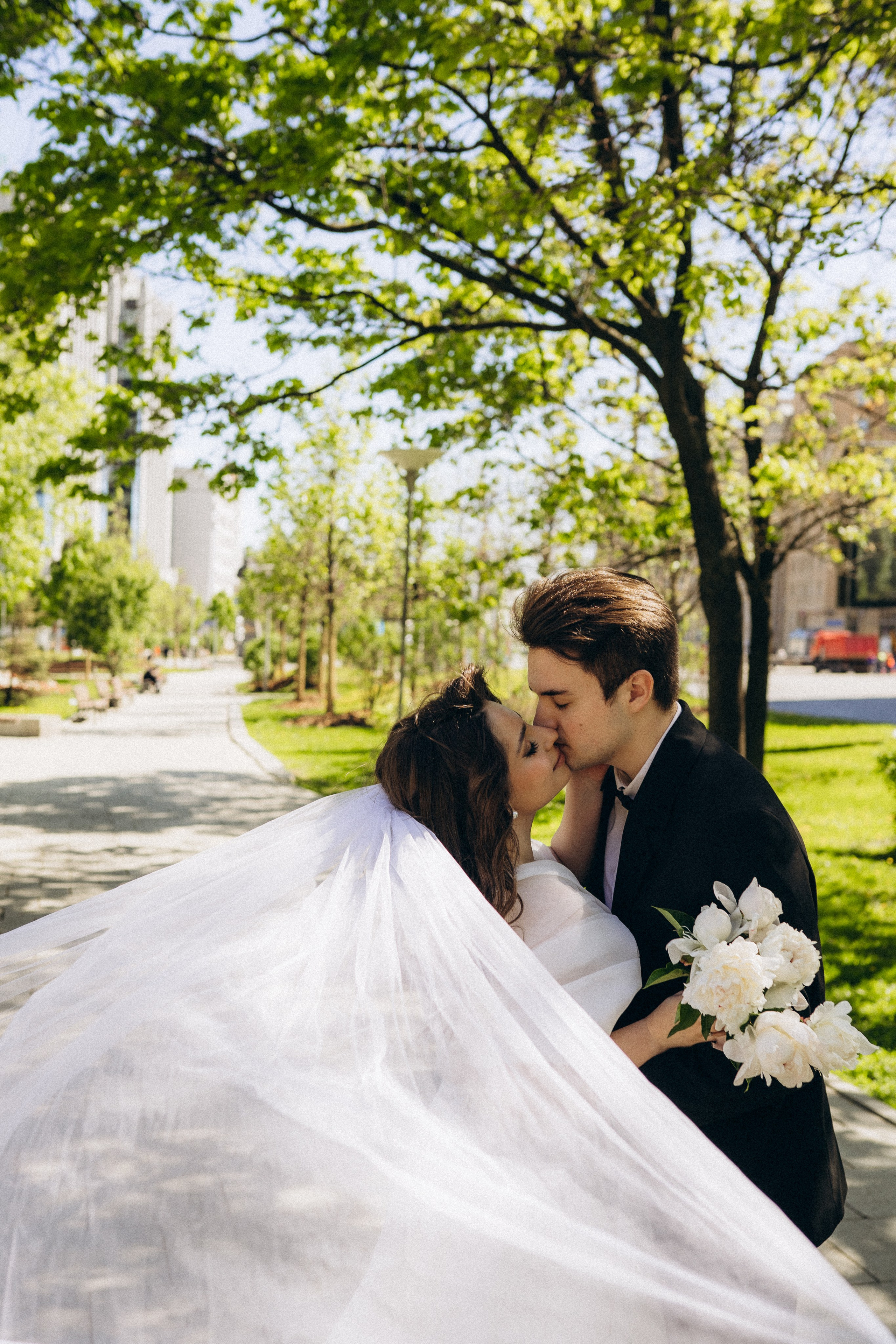 Свадебная фотопрогулка в Москве по центру города. Свадебный фотограф в Москве Анна Полушина