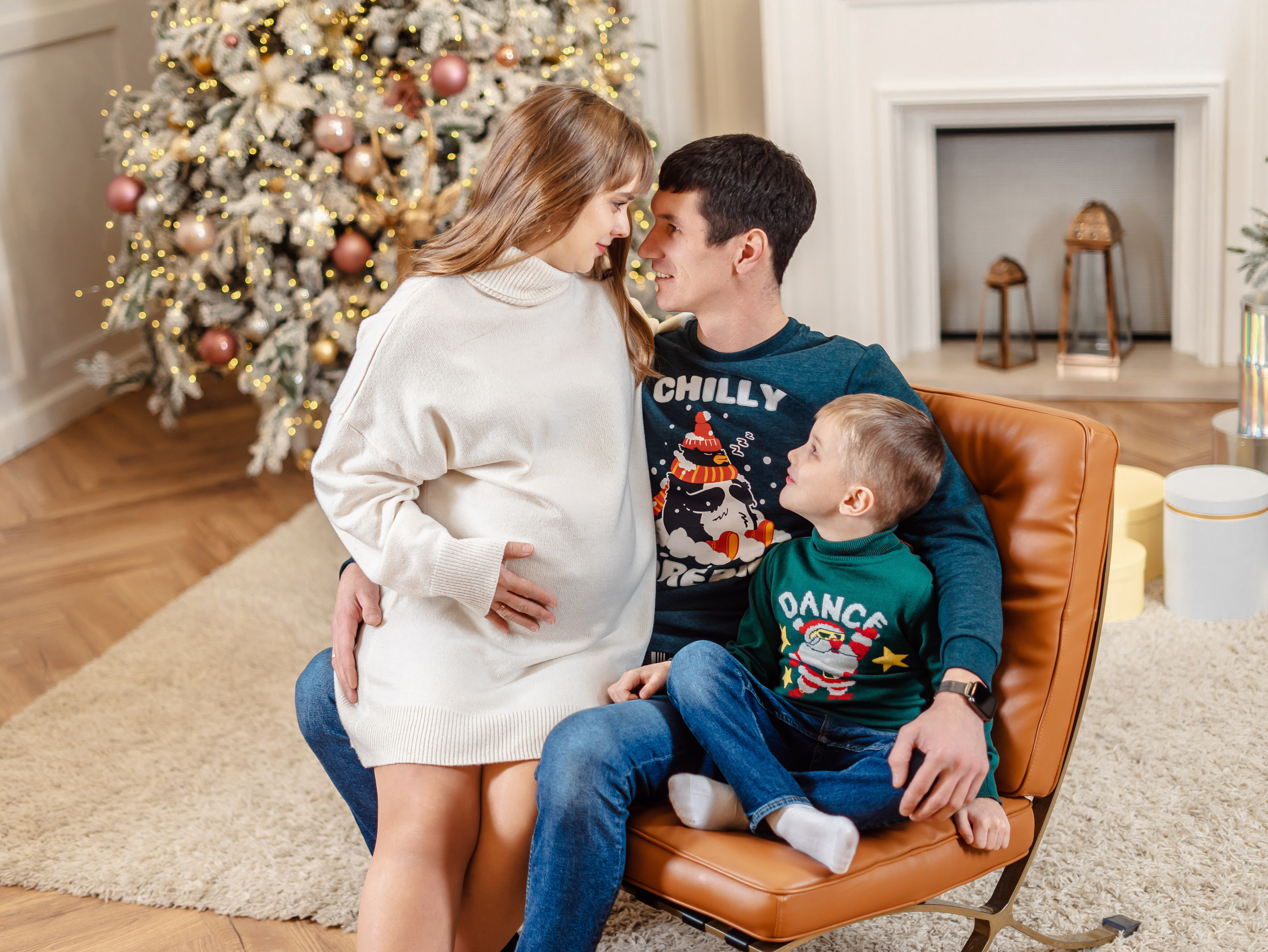 В студии Лаборотории. Семейный и детский фотограф в Екатеринбурге и НевьянскеТимурова Алина