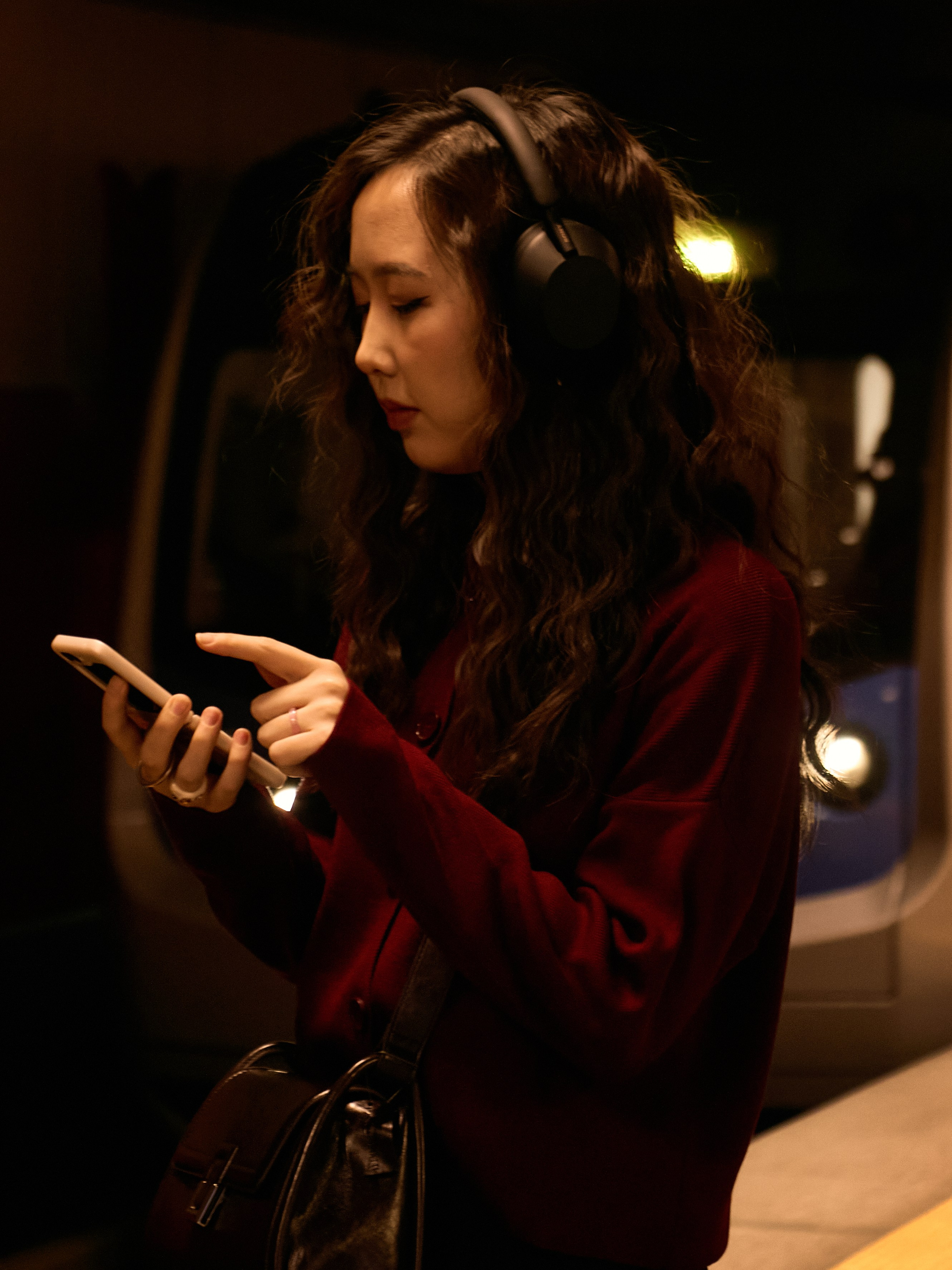 Bigul|tracks and tales