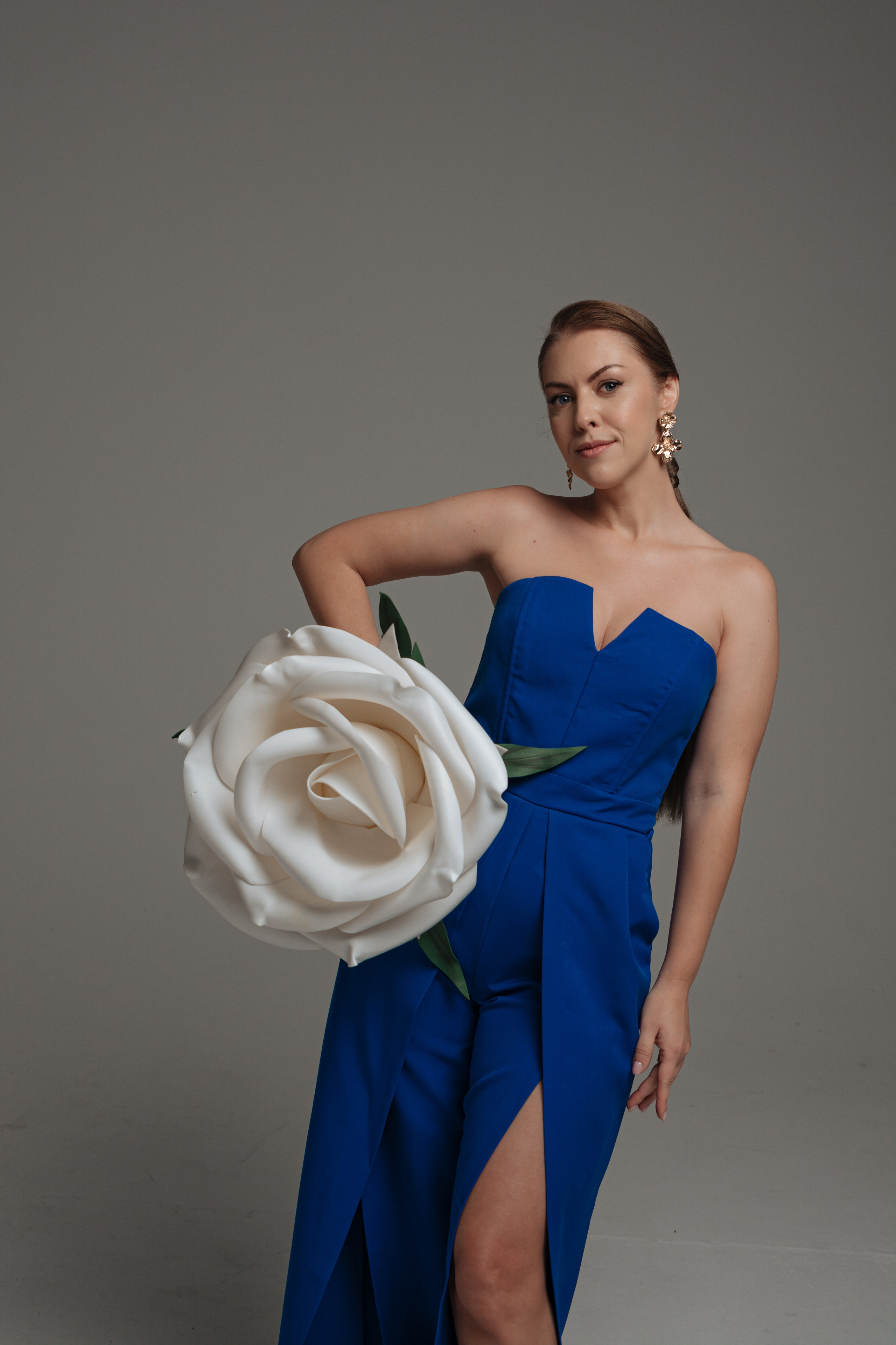 Фотосессия Superwoman. Весна 2024. Портретный фотограф в Санкт-Петербурге Дмитриева Наталия