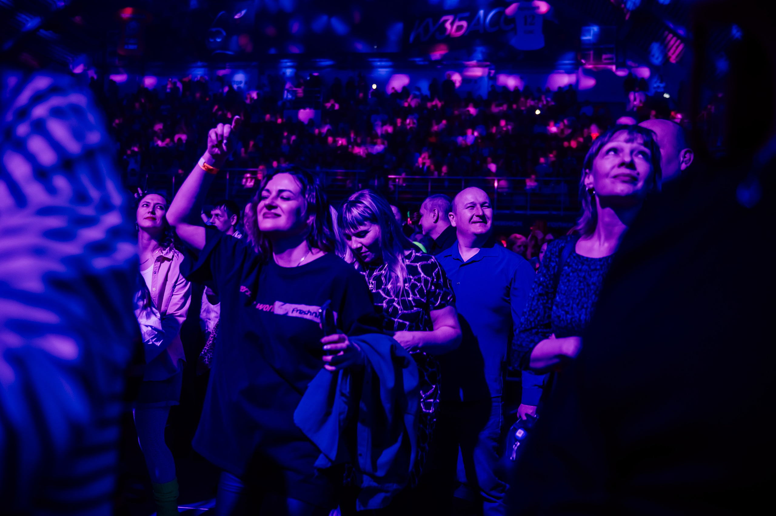 Дискач 90-х в Кемерово, СРК Арена. Детский фотограф, семейный фотограф и репортажи в Кемерово