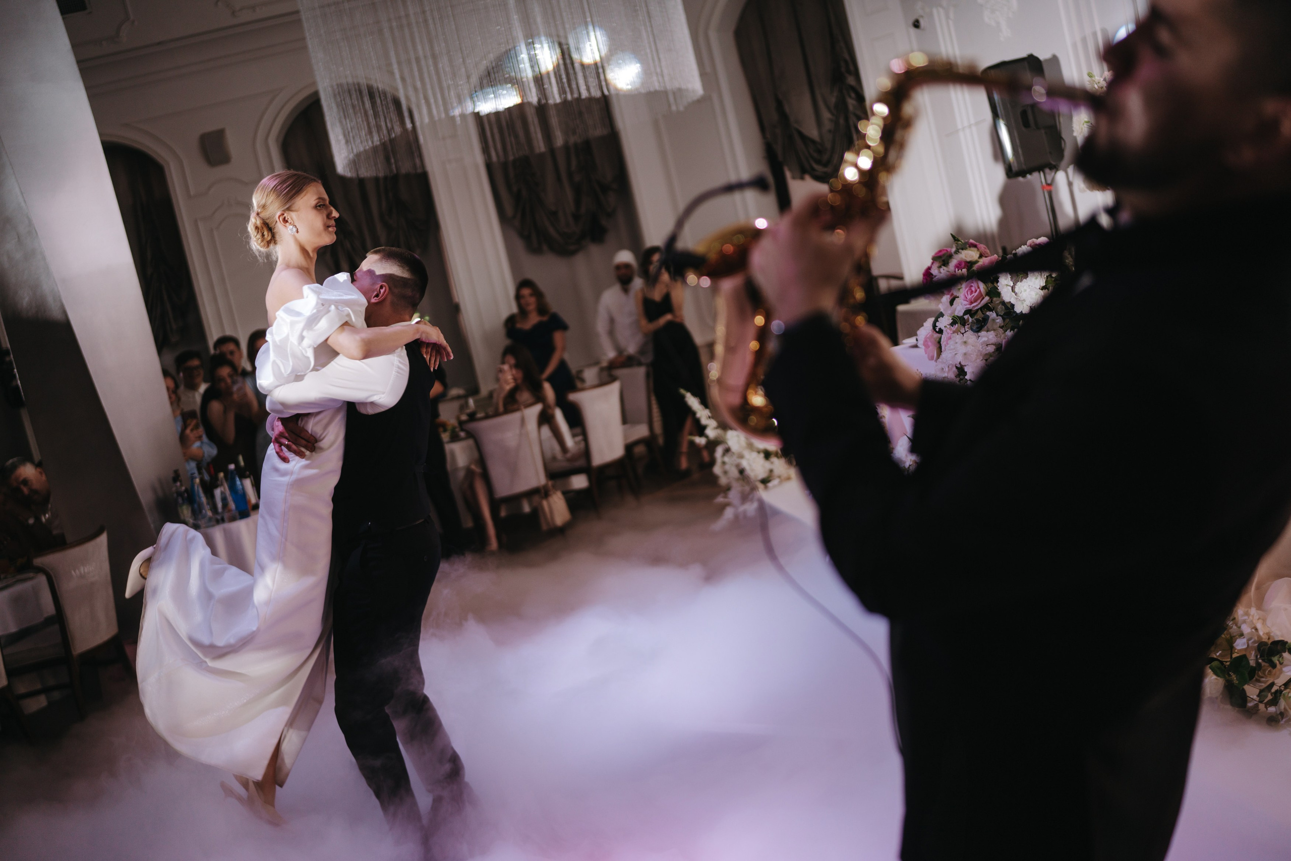 БАНКЕТНЫЙ ЗАЛ ДАСКО ГАРДЕН, ЭМИЛЬ БУРАНГУЛОВ, ИЛЬНАР АХМАДУЛЛИН