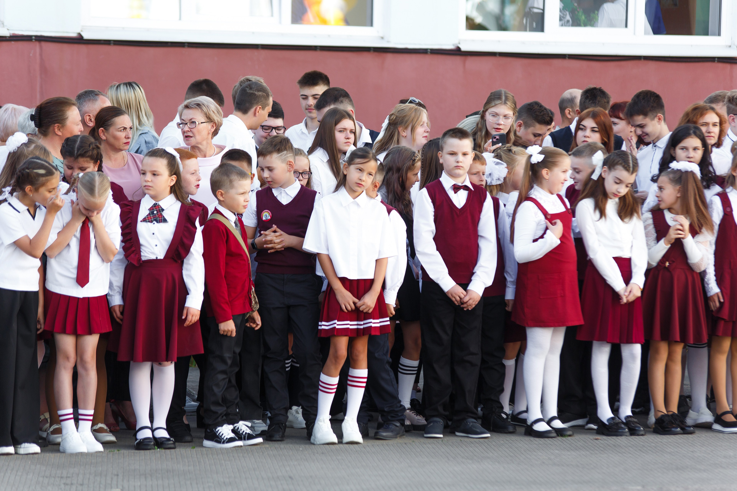 01 СЕНТЯБРЯ 2024 (МБОУ г. Мценска «Средняя школа № 9»). Профессиональный фотограф в Мценске и Орловской области