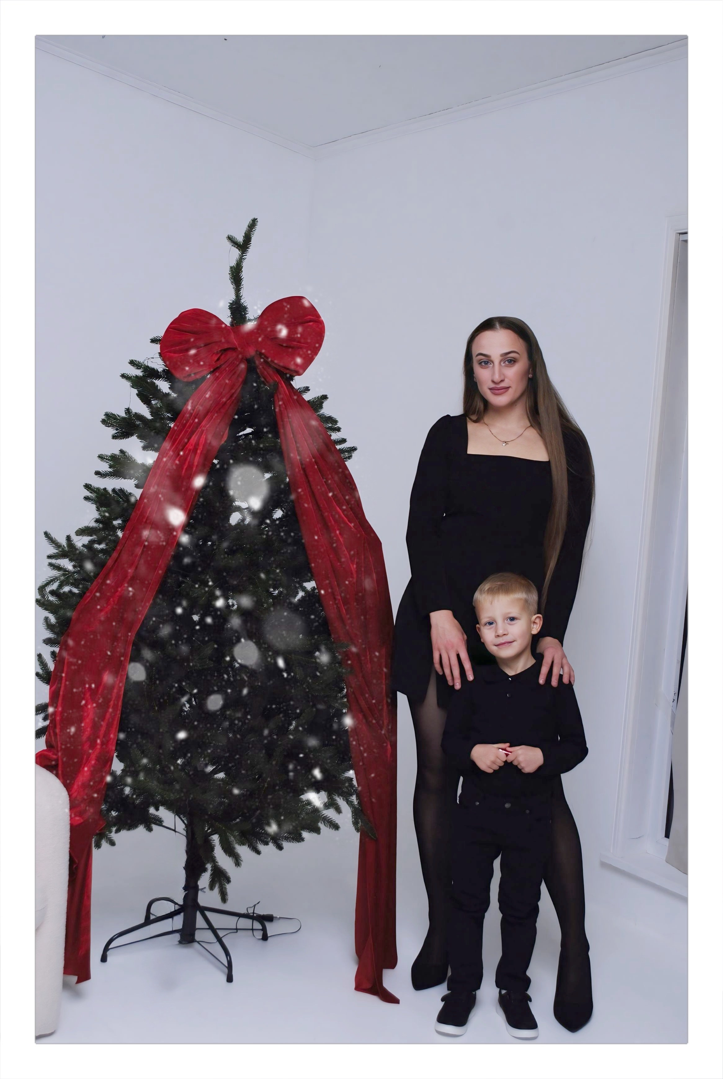 Настя и семья. Фотограф Мария Мусаелян