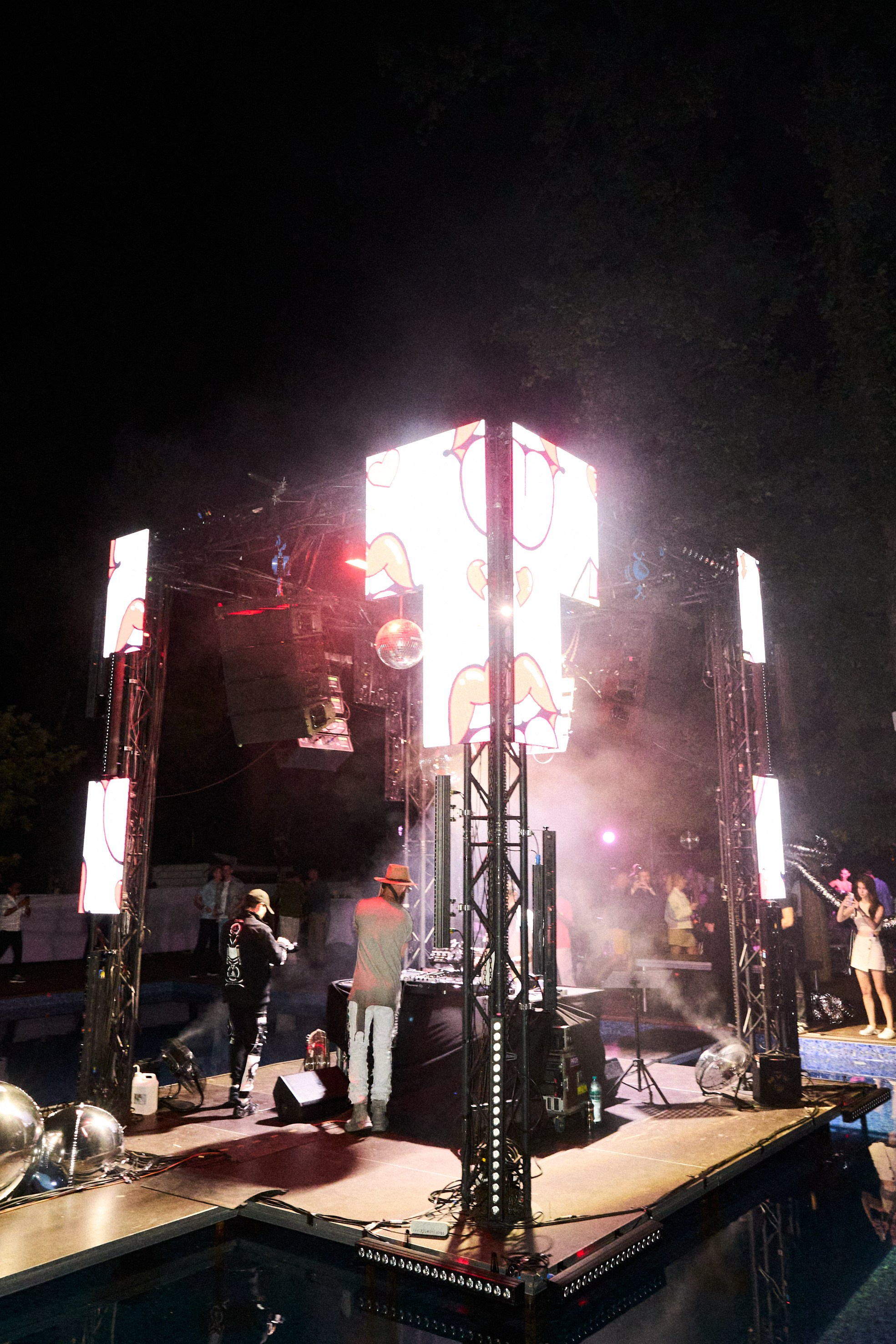 FACE2FACE. Фотограф Максим Маркелов