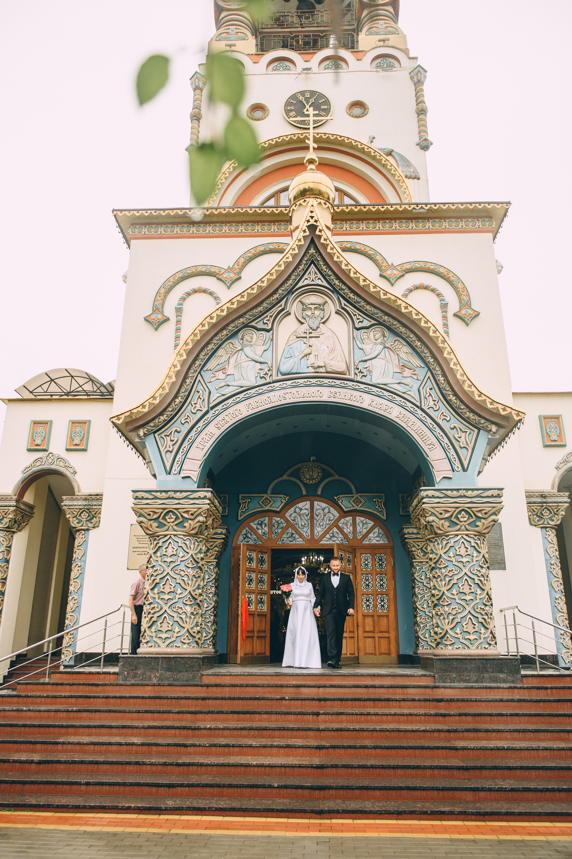 Венчание в соборе Владимира Равноапостольного. Свадебный и семейный фотограф София Невская