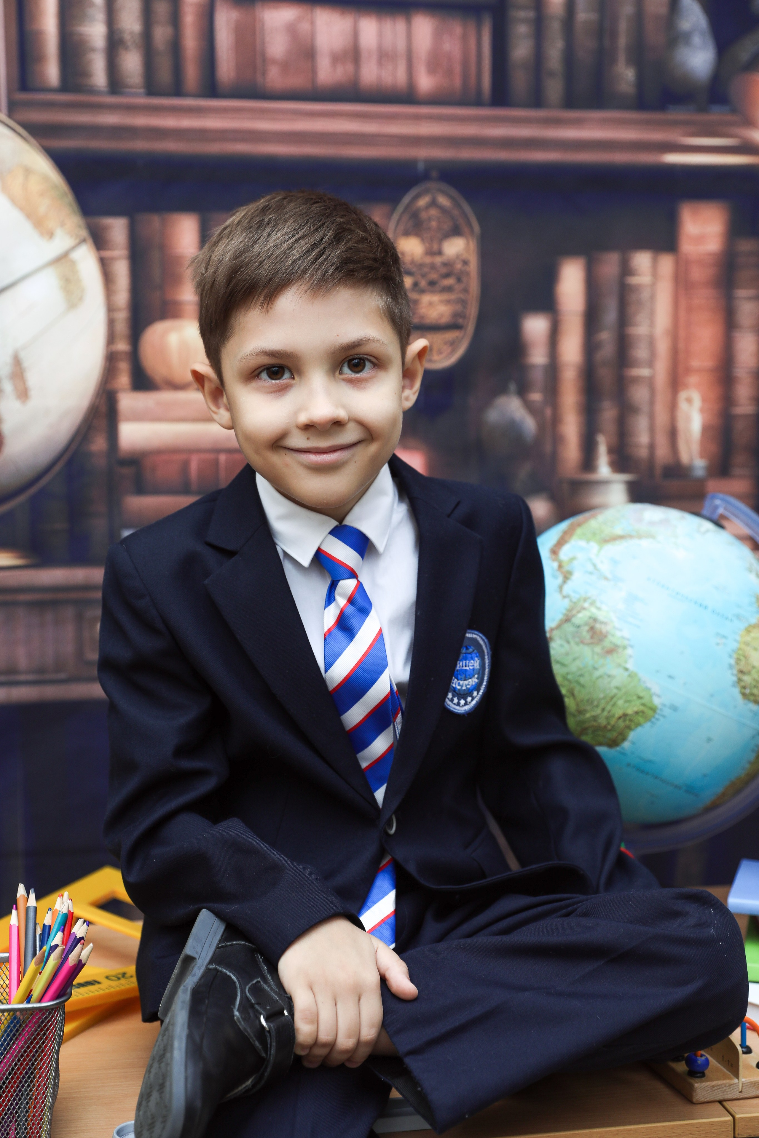 ЛИЦЕЙ ИСТЭК. Photographer Viktoriya Markushina «My world throug»