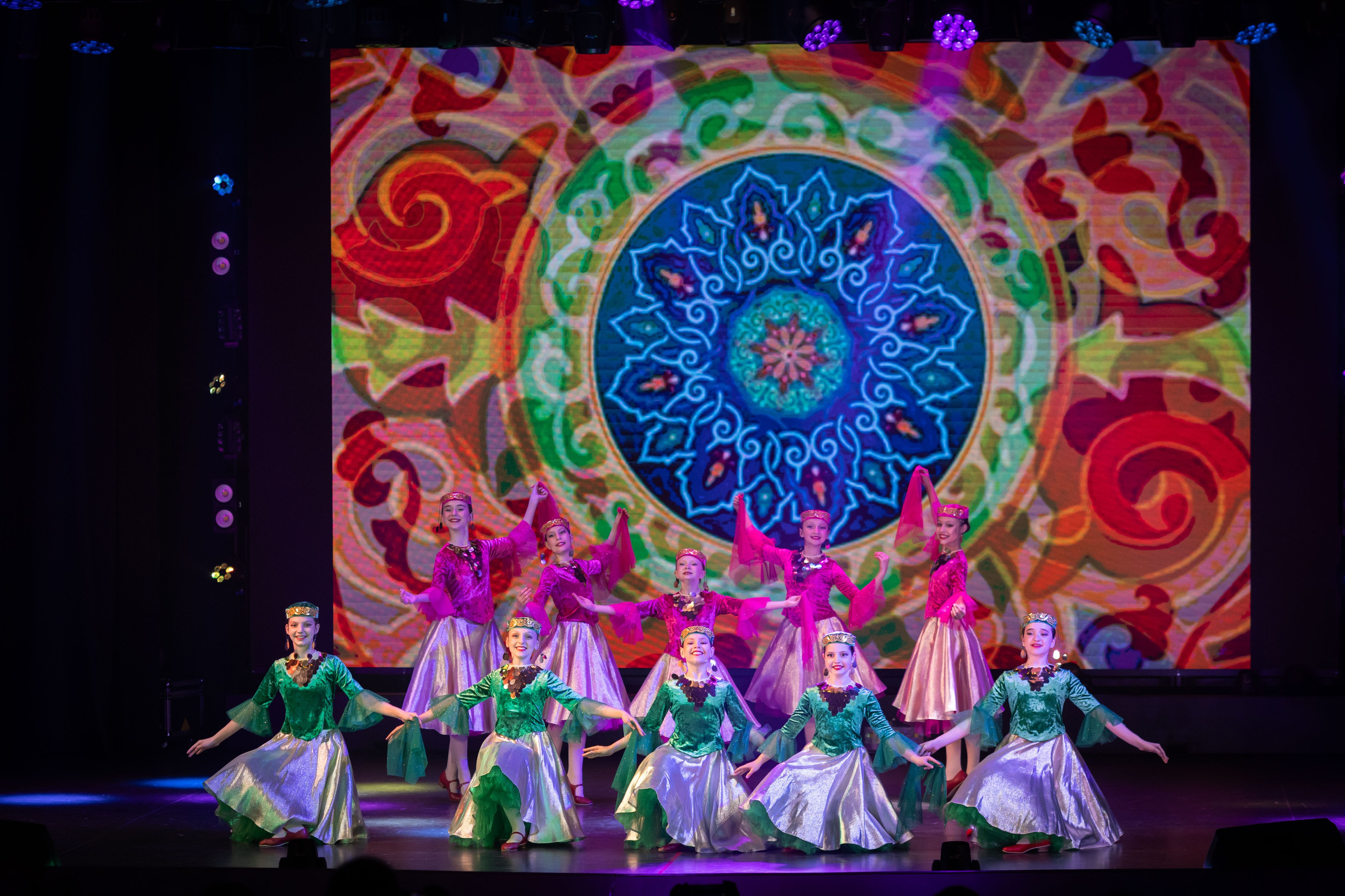 Дк Воровского отчетный концерт. Семейный и детский фотограф Анна Петракова