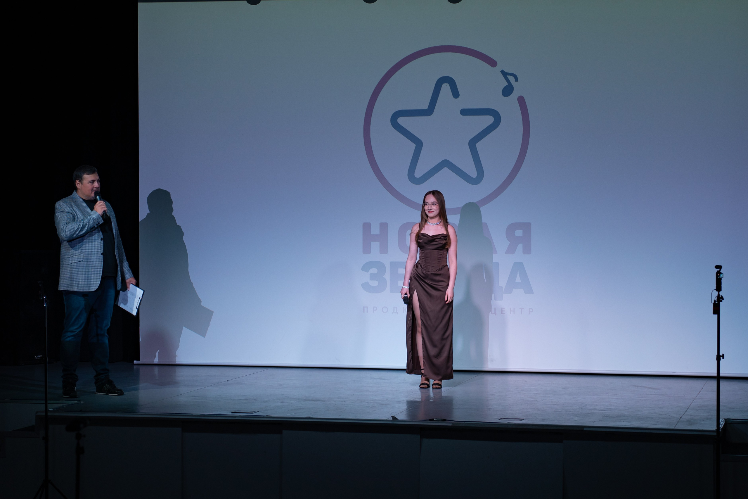 Отчетный концерт продюсерского центра «Новая Звезда». Фото / Видеосъемка в Москве