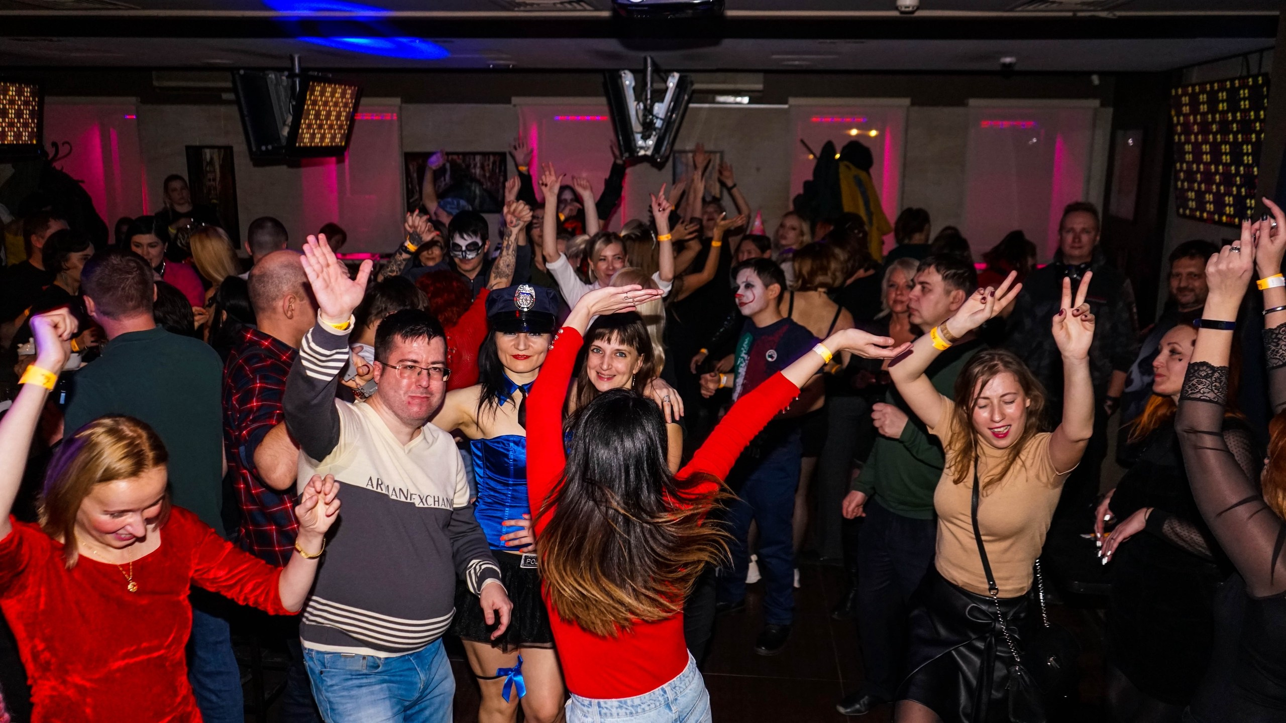 Фандец. Хеллоуиновская клубная вечеринка | 13.11.21. Галерея Фантим