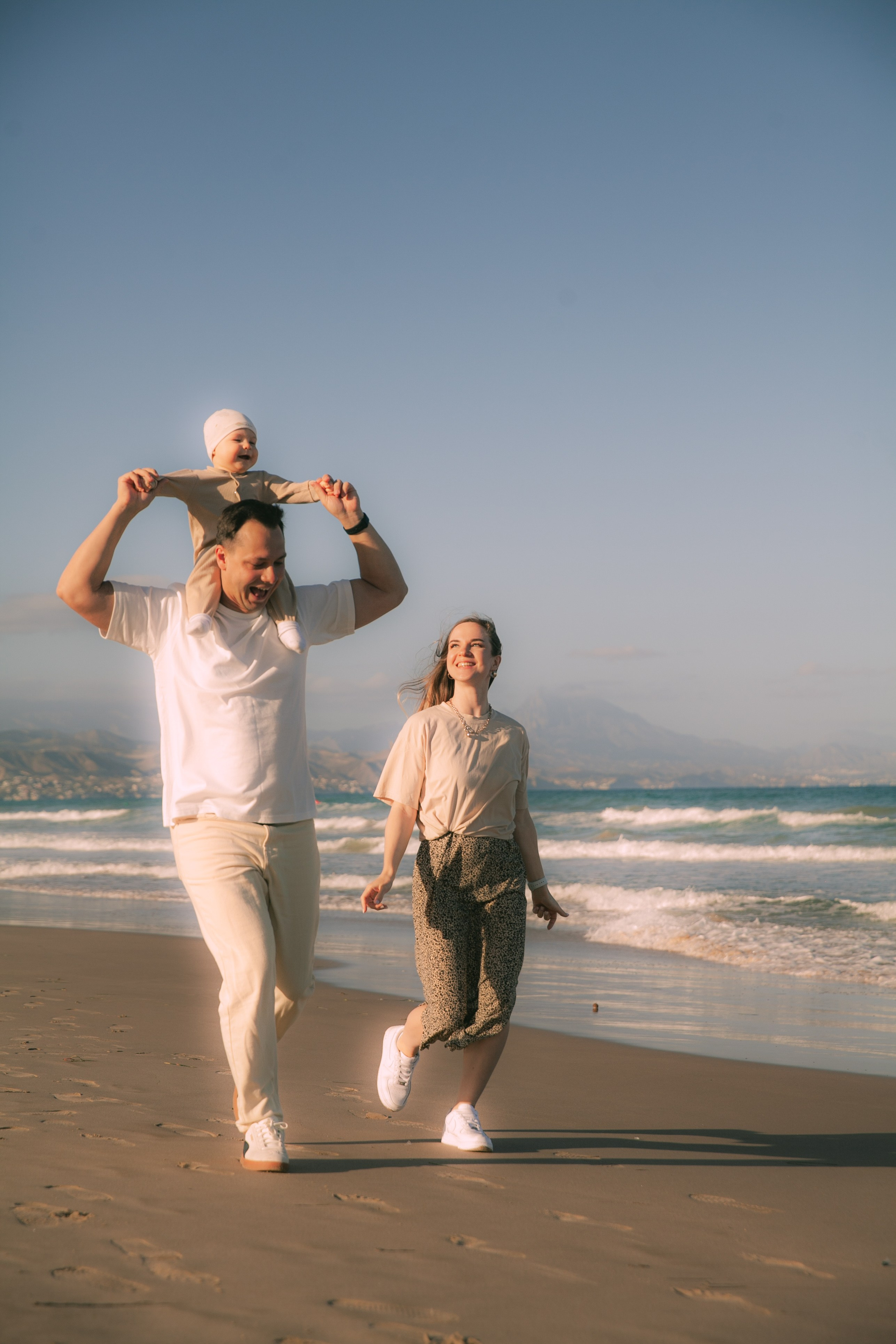 George & Veronika with David. ANNA KUDRINA PHOTOGRAPHY Russia