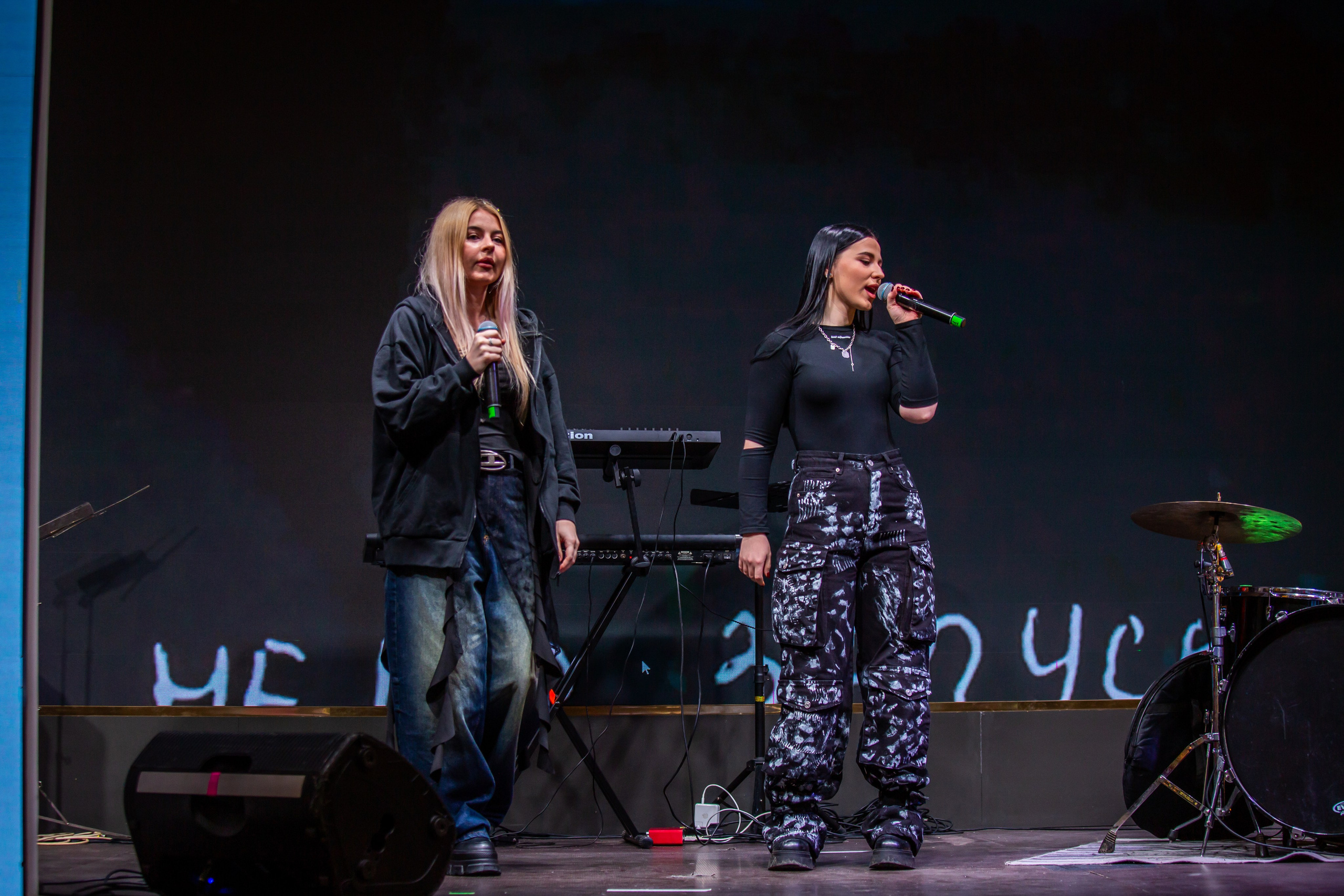 Показ-концерт детского модельного агентства SAYMYNAME. Репортажный, семейный, свадебный, портретный фотограф